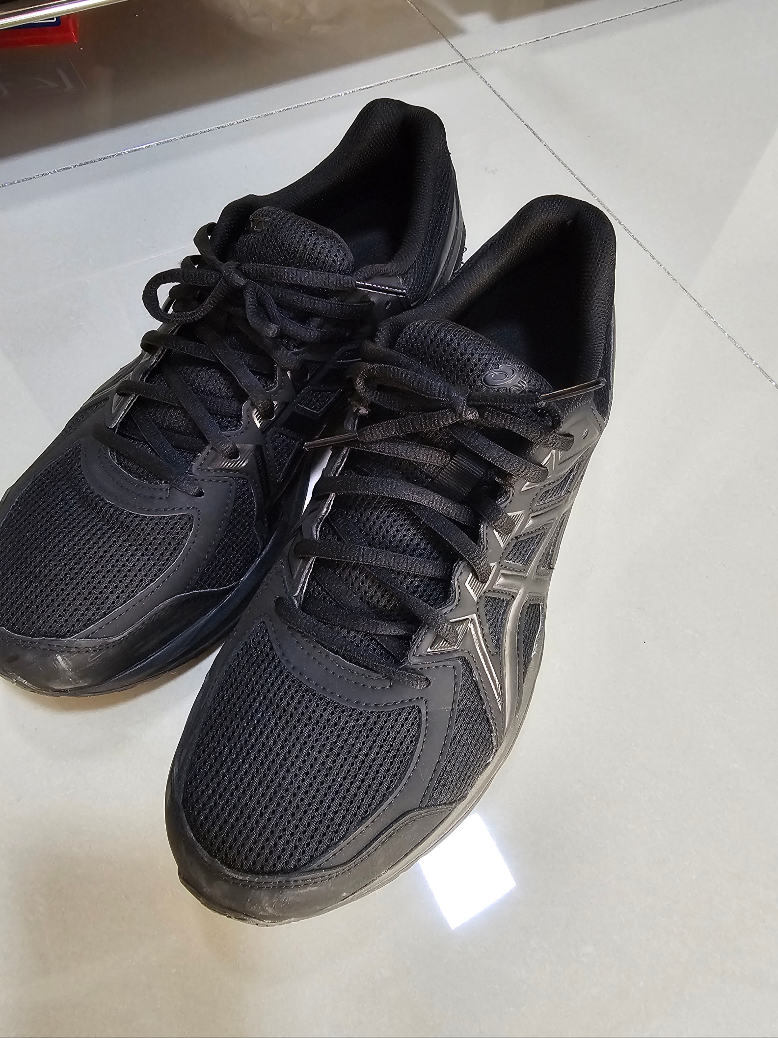 Asics Jog 100 2 Black 착용 스타일