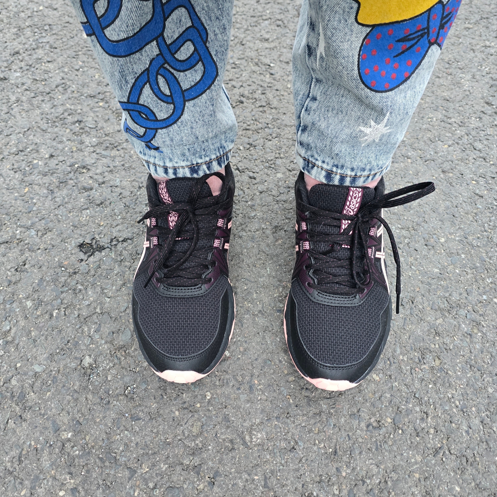 (W) Asics Gel-Venture 8 Black Frosted Rose 착용 스타일 - 1
