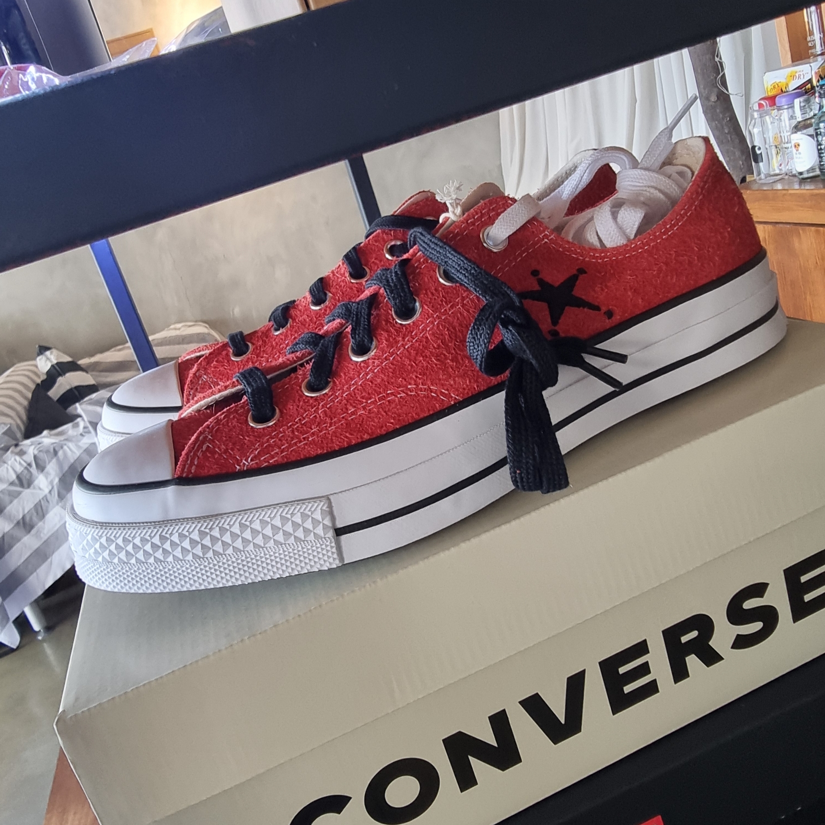 Converse x Stussy Chuck 70 Ox Poppy Red 착용 스타일