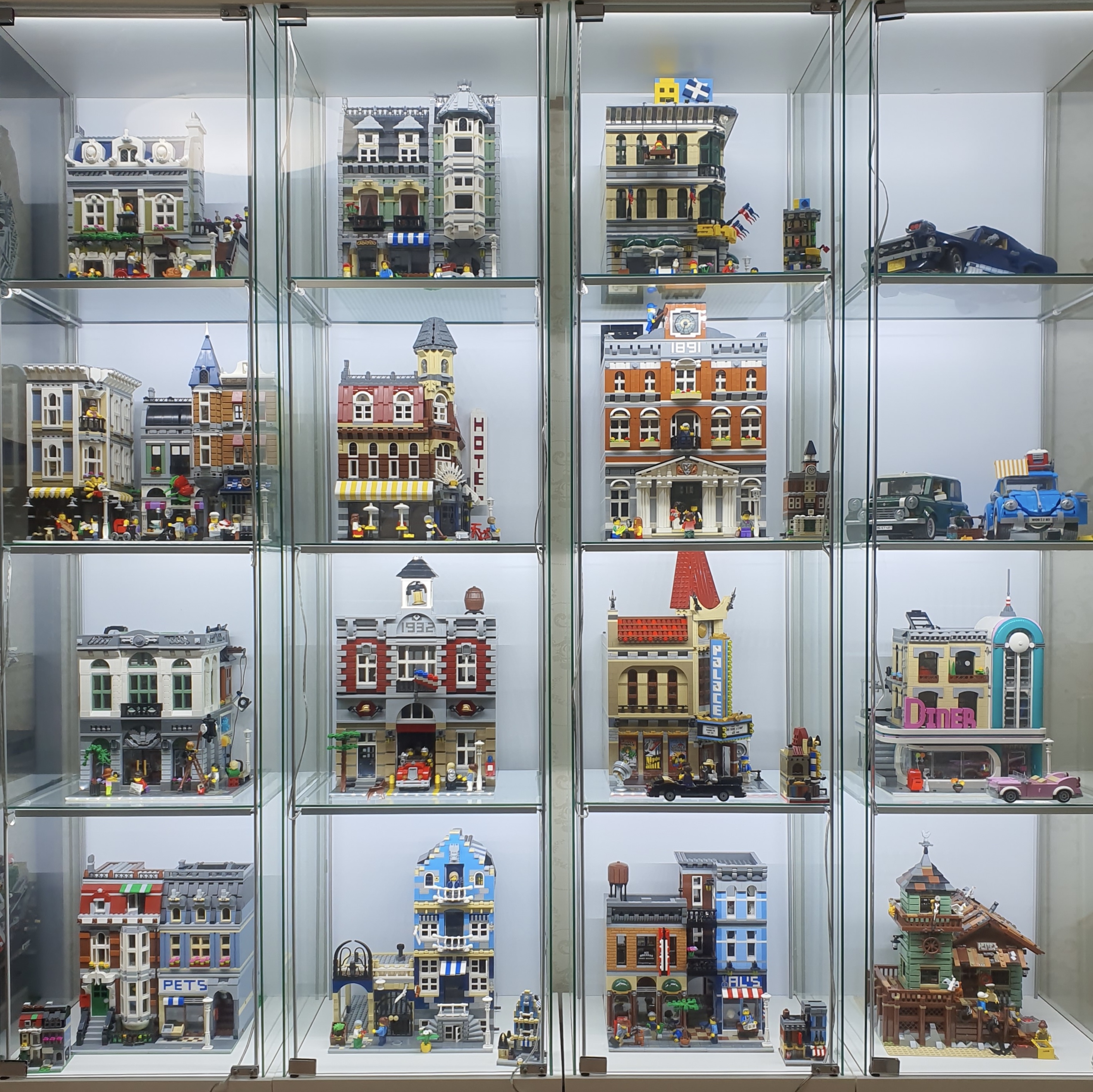 Lego Pet Shop, Lego Town Hall 착용 스타일