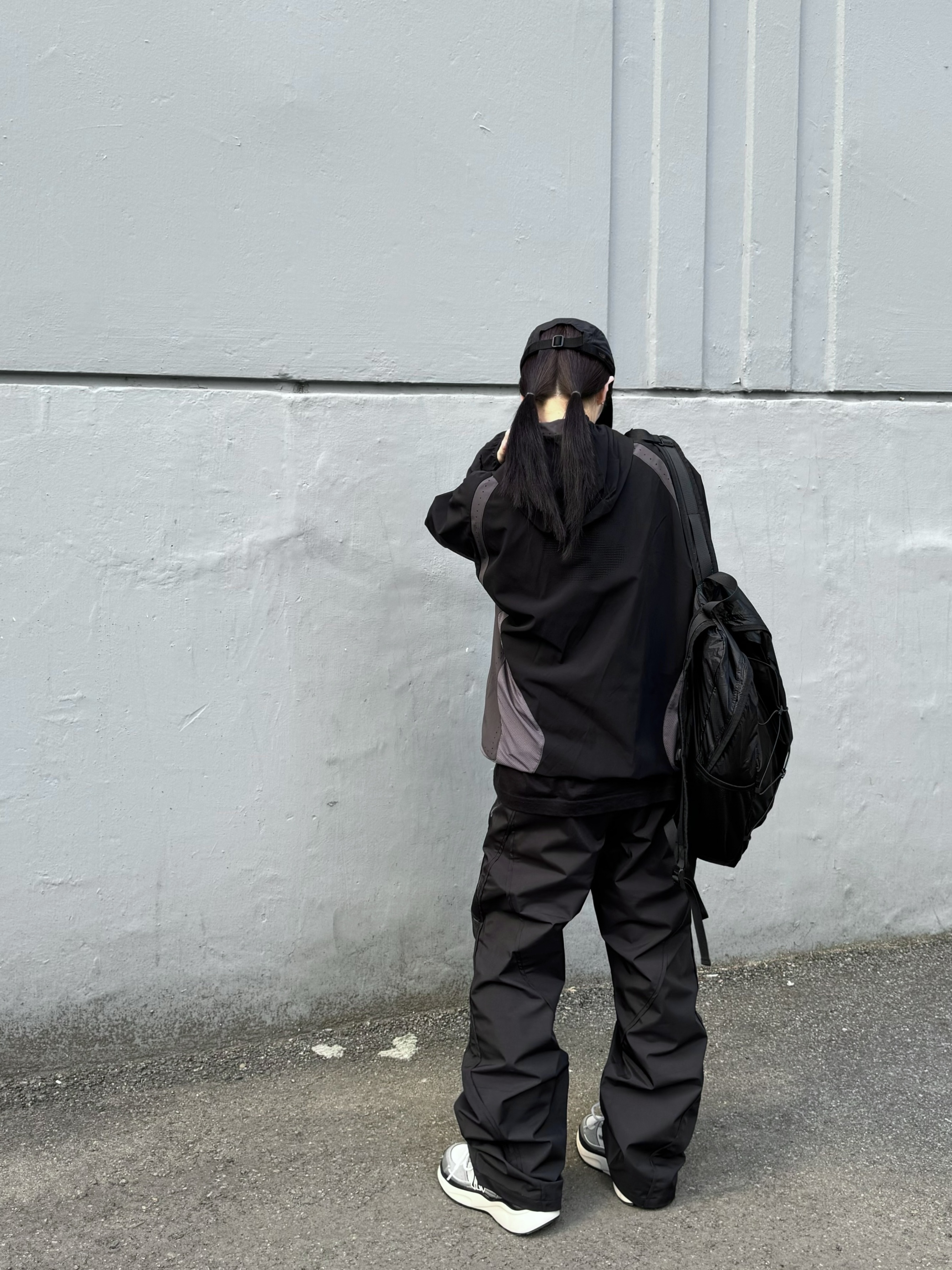 Sansan Gear Running Jacket Black - 23SS, Sansan Gear C-C Pants Black - 23FW 착용 스타일 - 1
