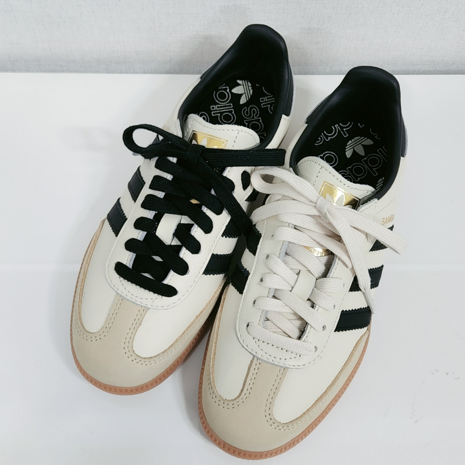 (W) Adidas Samba OG Cream White Core Black 착용 스타일 - 1