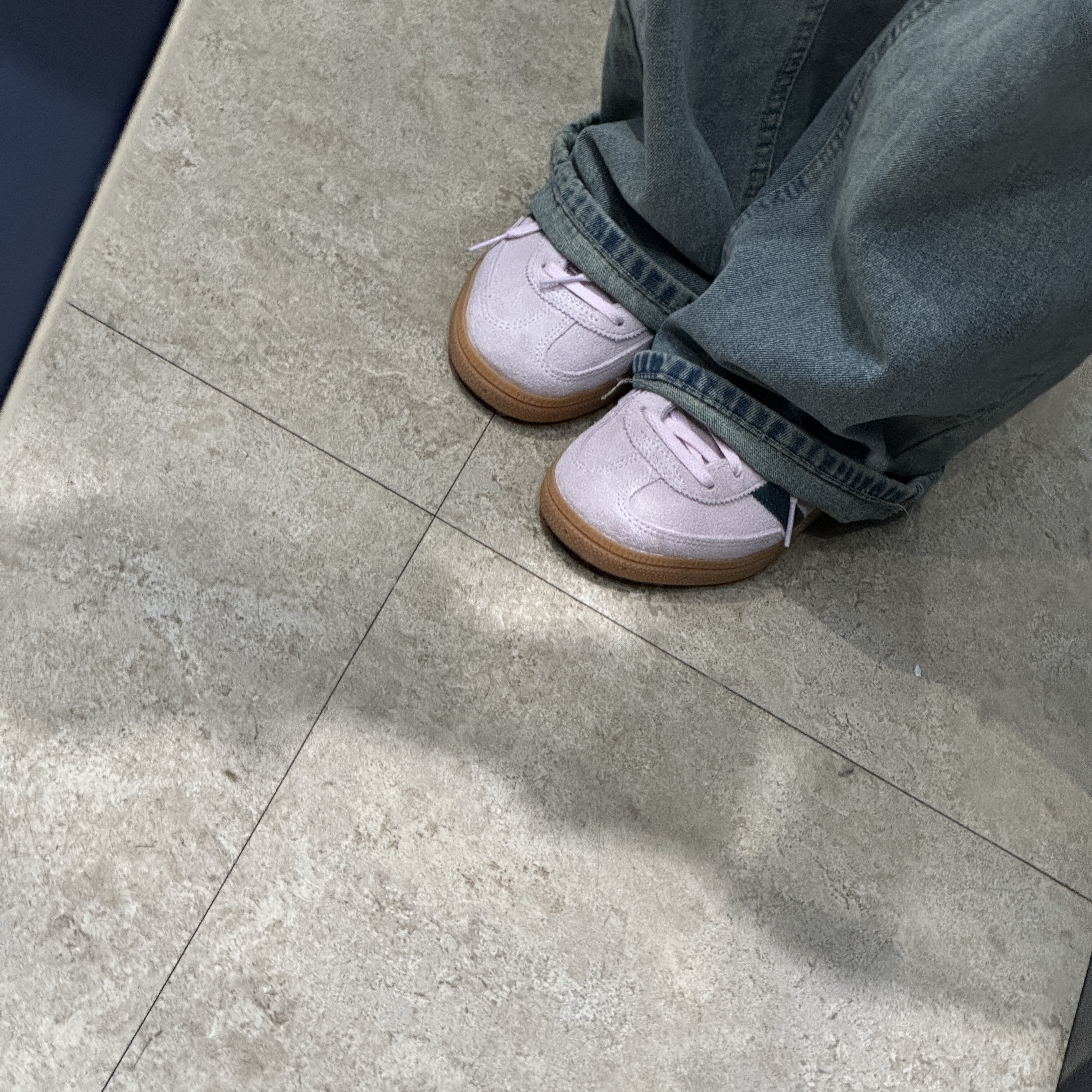 (W) Adidas Spezial Handball Clear Pink 착용 스타일