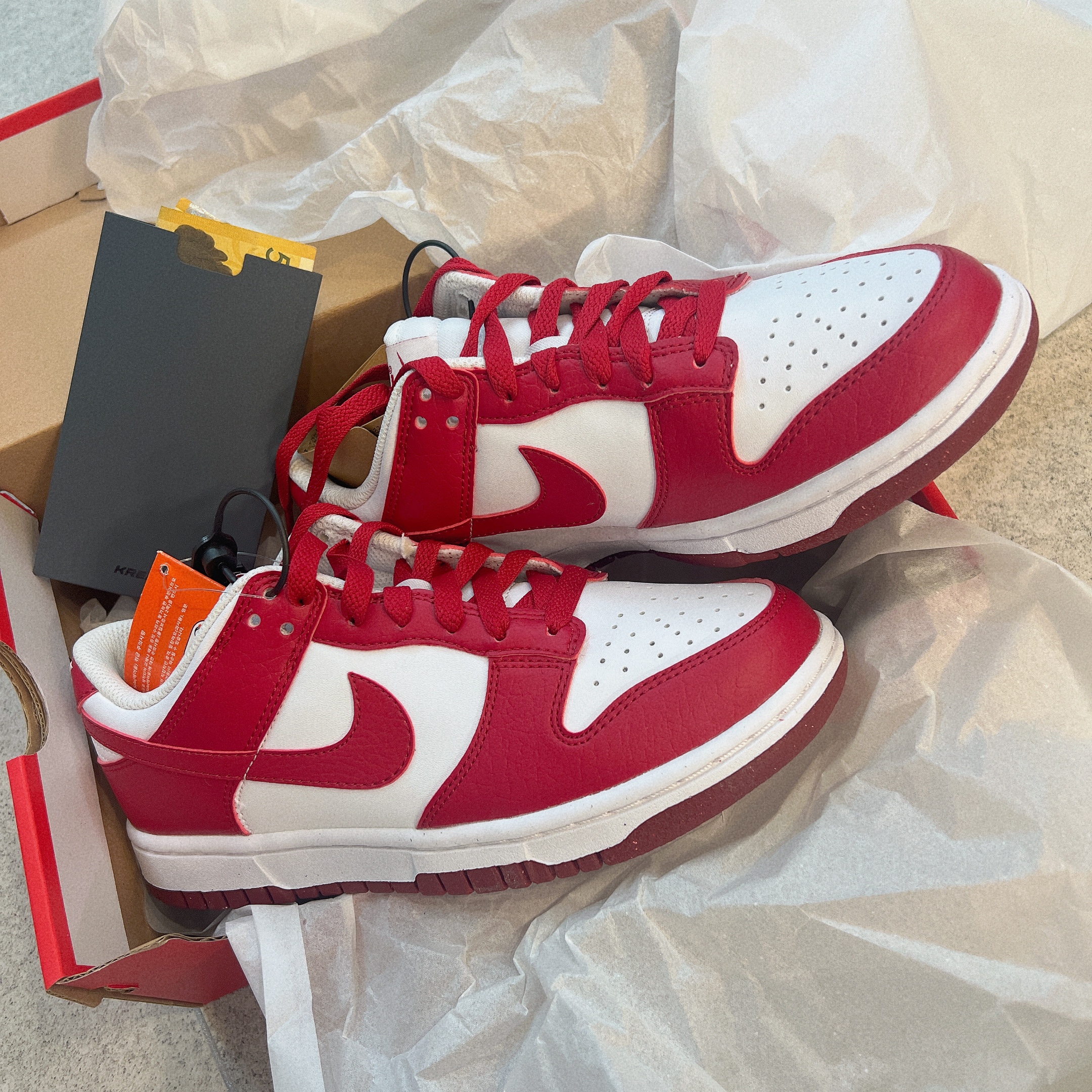 (W) Nike Dunk Low Next Nature Gym Red 착용 스타일