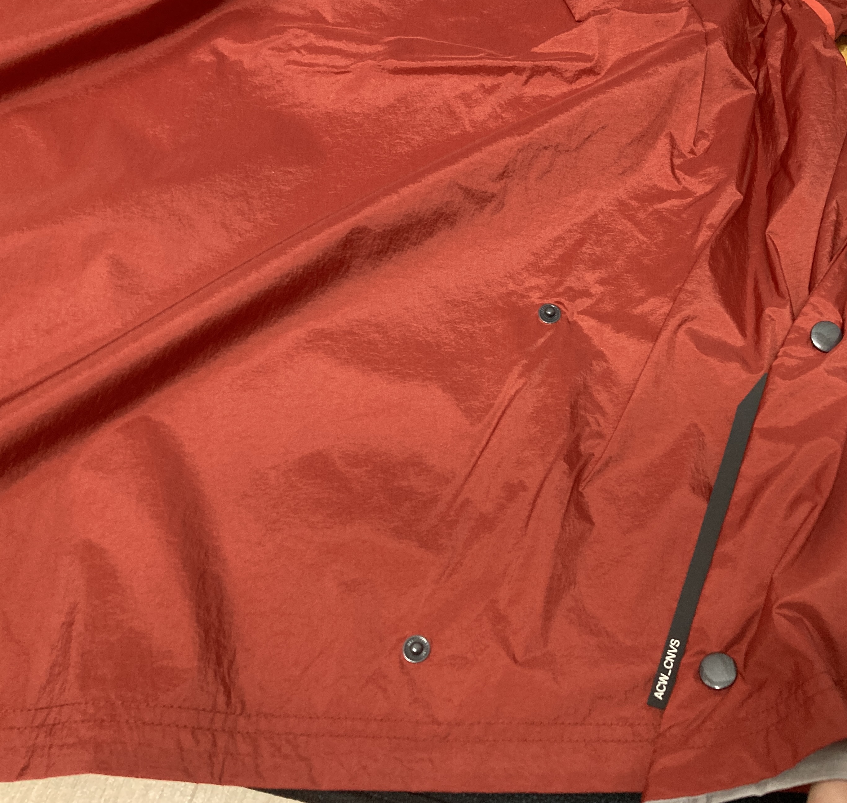 Converse x A-Cold-Wall Gale Jacket Rust Oxide 착용 스타일 - 2