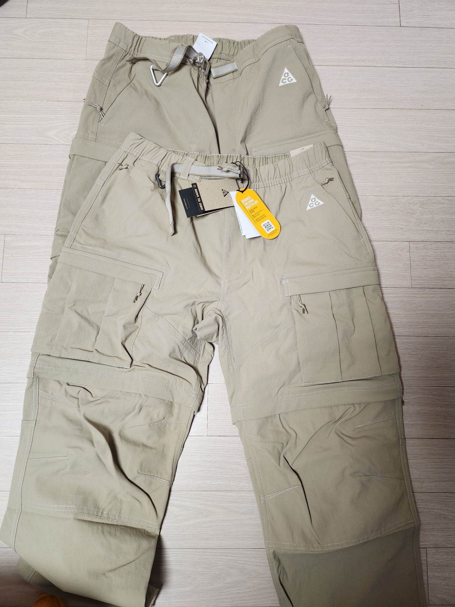 Nike ACG Smith Summit Cargo Pants Khaki Iron Ore - Asia, Nike ACG Smith Summit Pants Khaki - Asia 착용 스타일 - 3