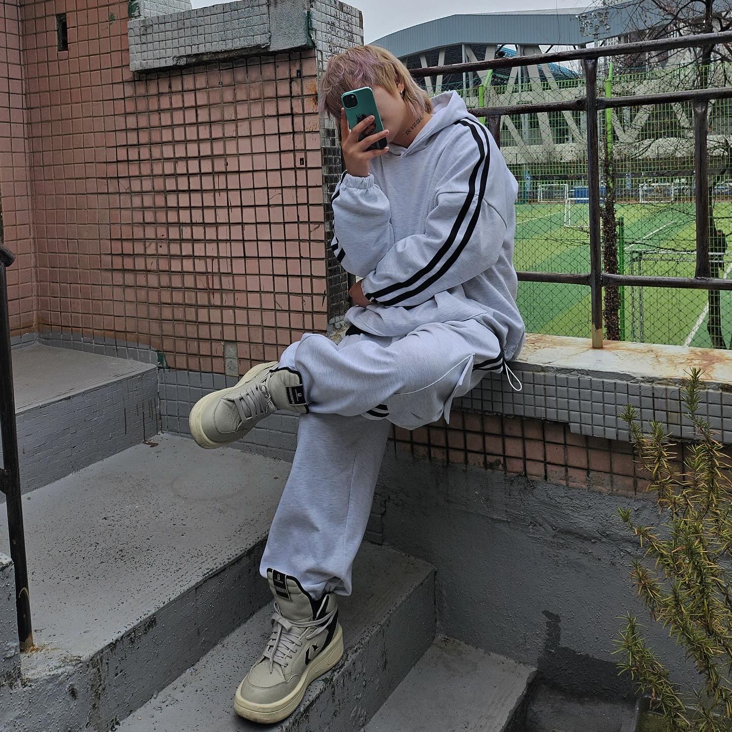 Converse x Drkshdw Turbowpn Pelican 착용 스타일 - 3