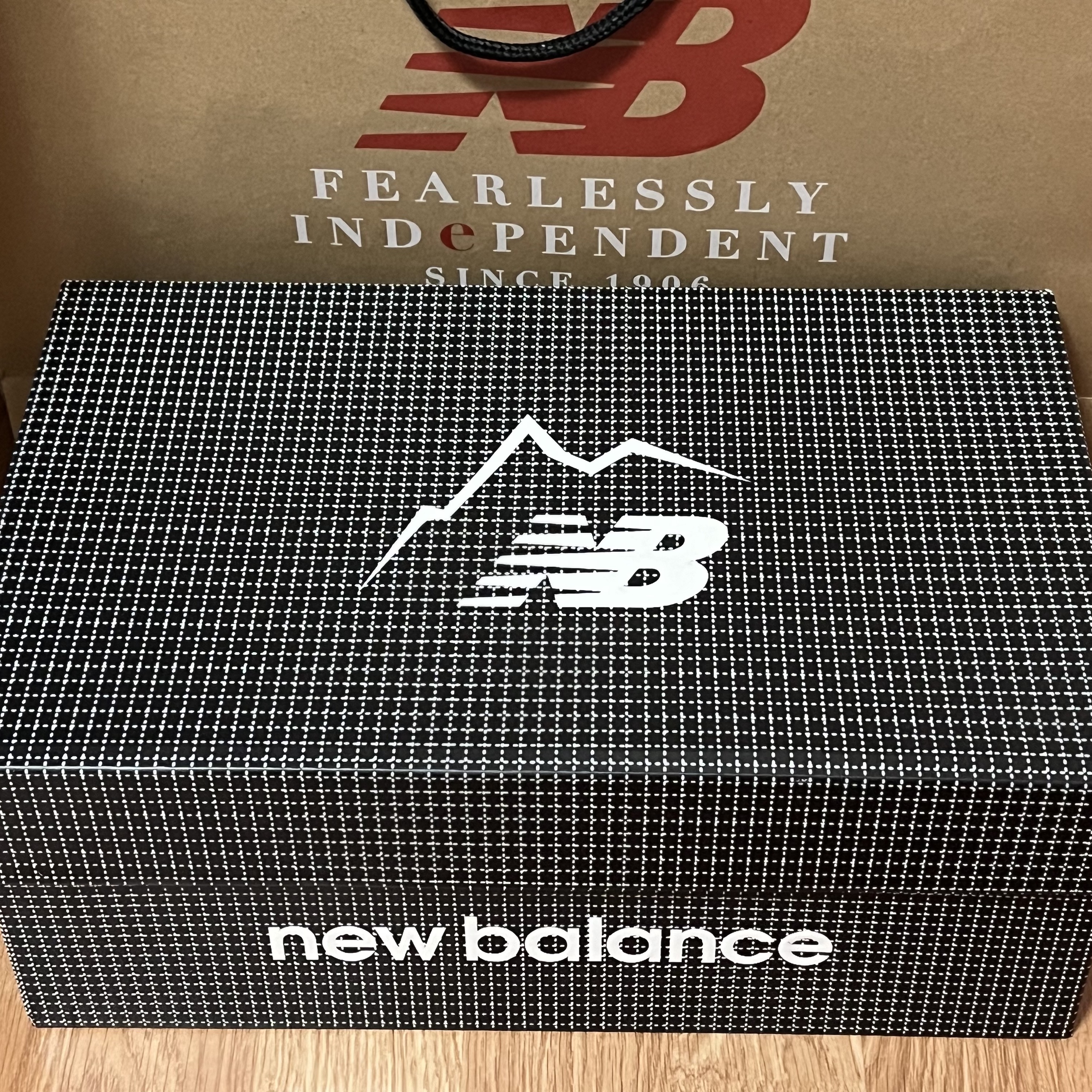 New Balance x Cayl ML610TCL Covert Green 착용 스타일