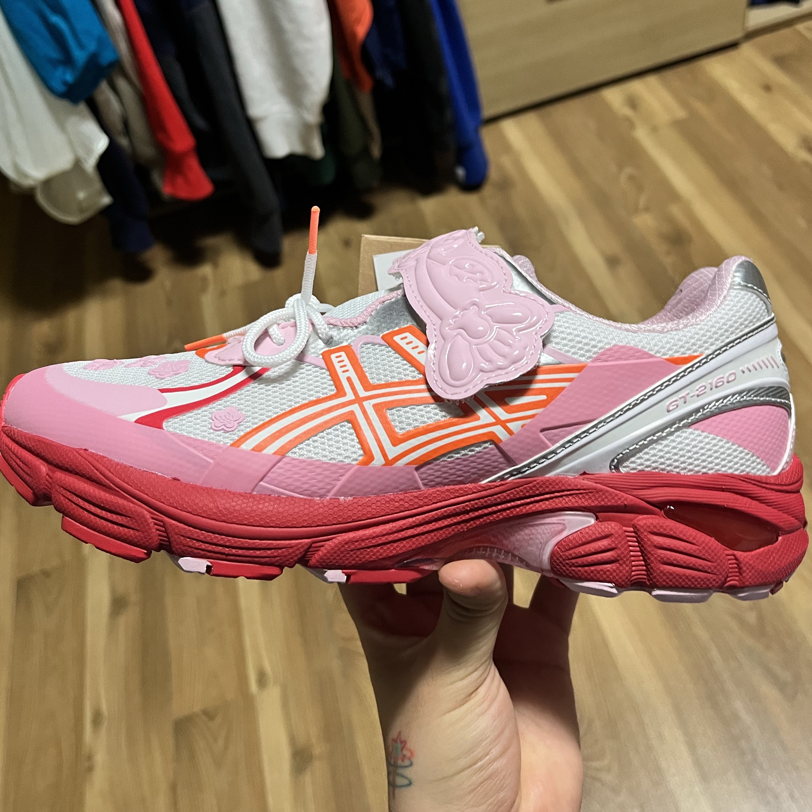 Asics x Cecilie Bahnsen GT-2160 White Habanero 착용 스타일