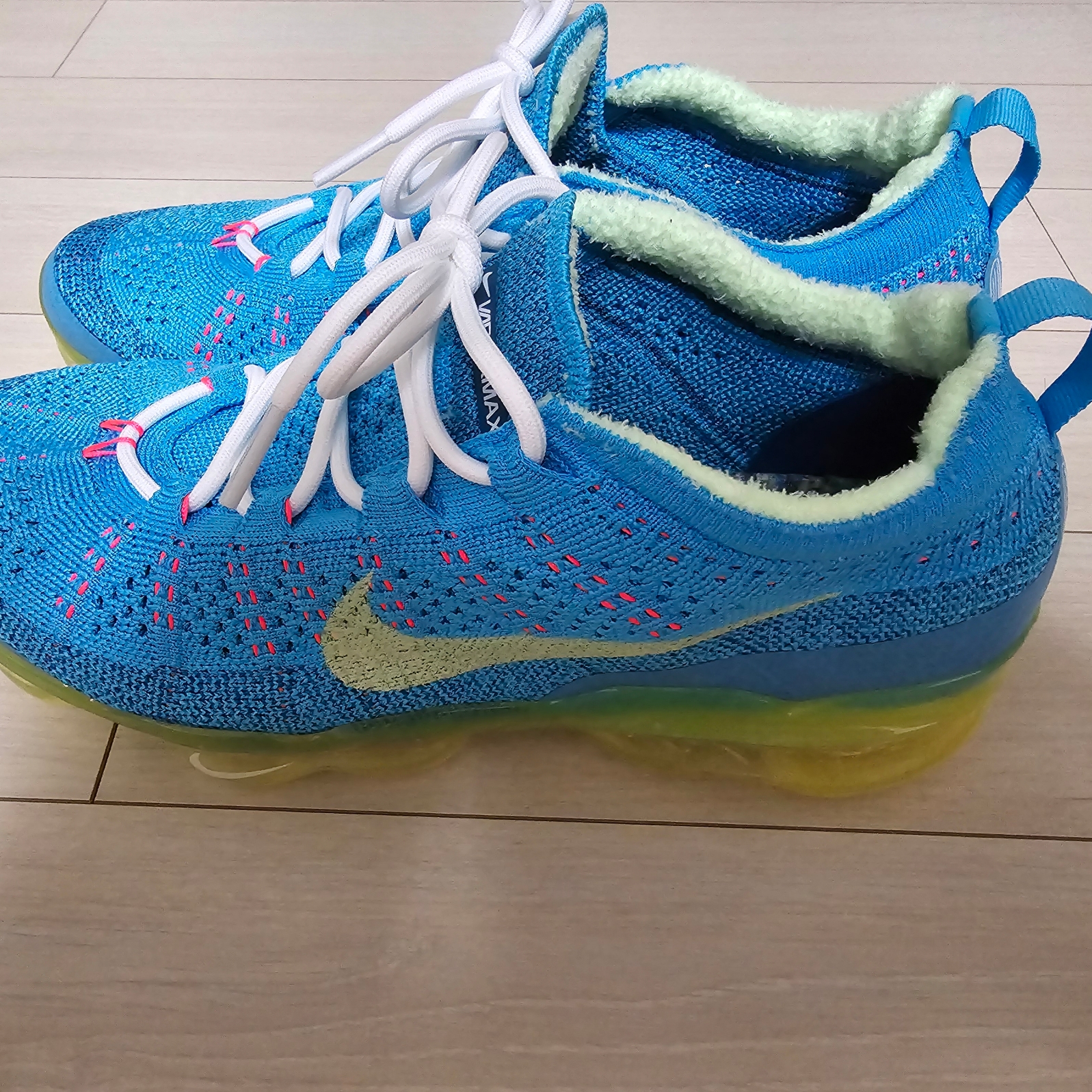 Nike Air VaporMax 2023 Flyknit Baltic Blue 착용 스타일