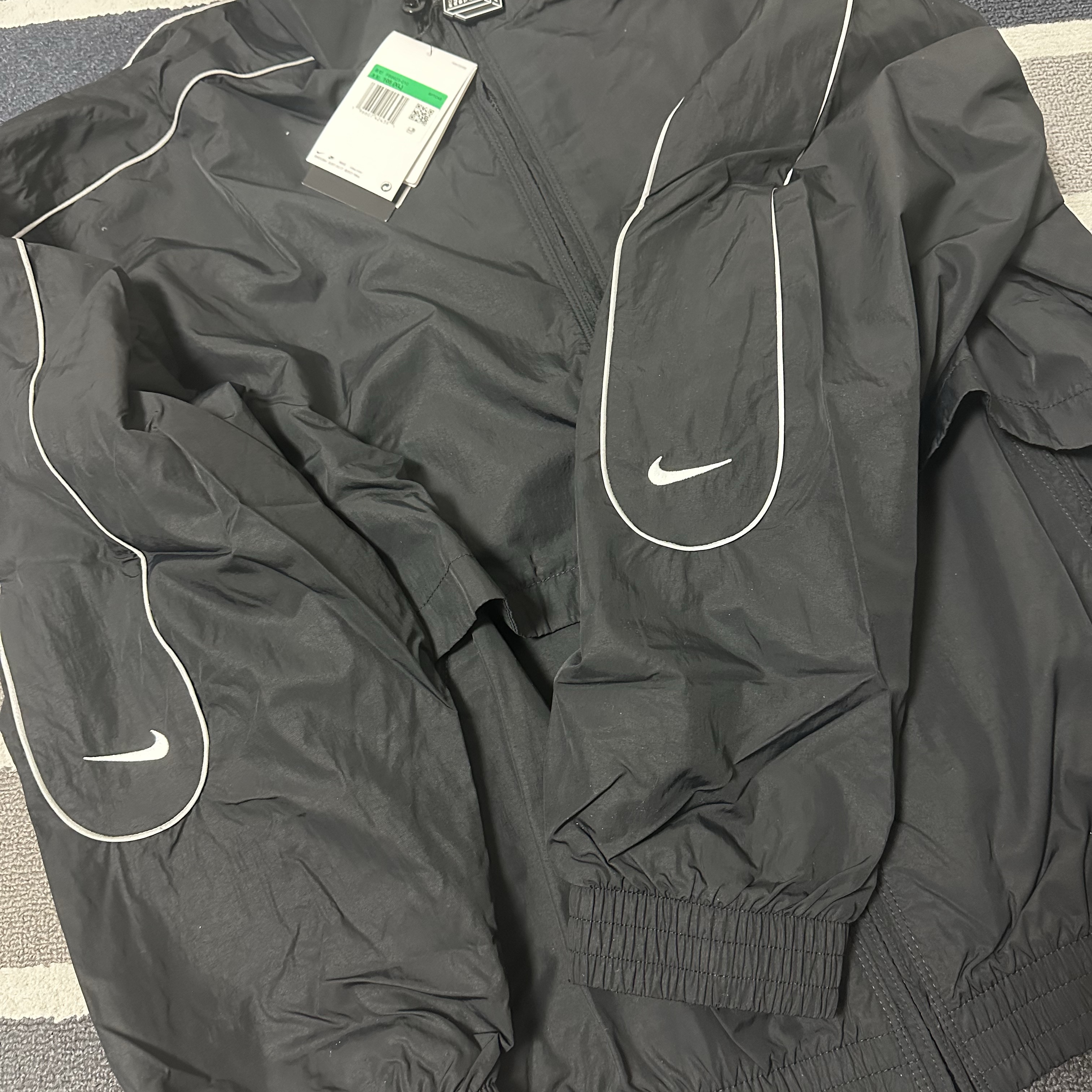 Nike NSW Solo Swoosh Woven Track Jacket Black - Asia 착용 스타일