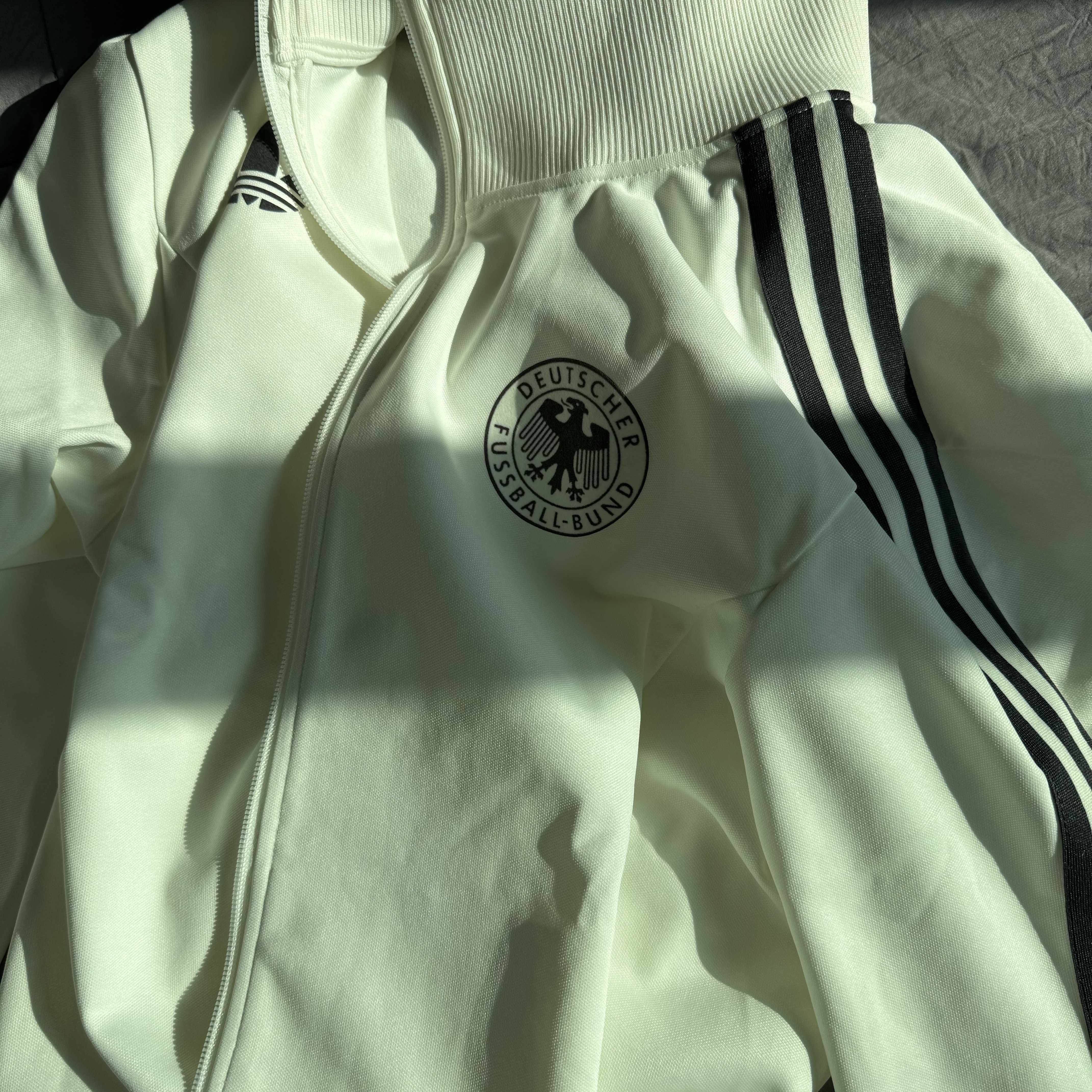 Adidas German Beckenbauer Track Top Off White - KR Sizing 착용 스타일 - 1
