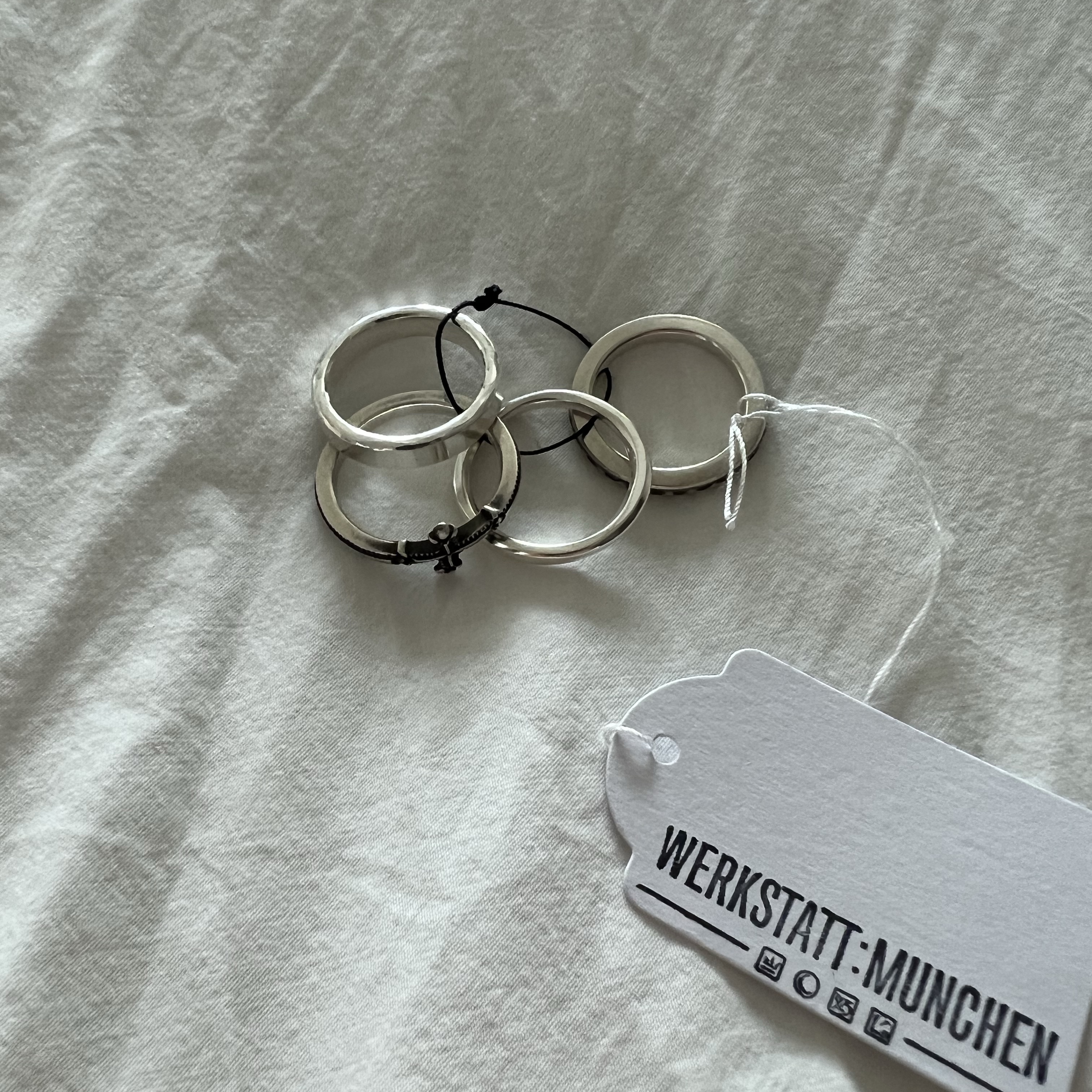 Werkstatt:Munchen 4 Ring Combination Cross Sterling Silver - 24SS 착용 스타일