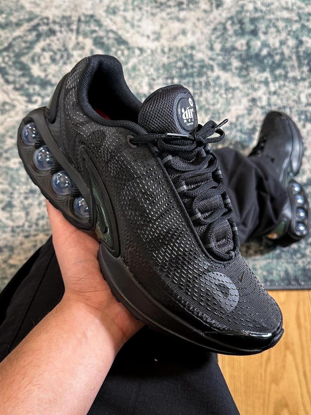 Nike Air Max DN All Day Vivid Purple Dark Smoke Grey, Nike x Supreme Air Max DN SP Black Galactic Jade 착용 스타일 - 6