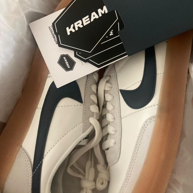 (W) Nike Killshot 2 Sail Midnight Navy 착용 스타일