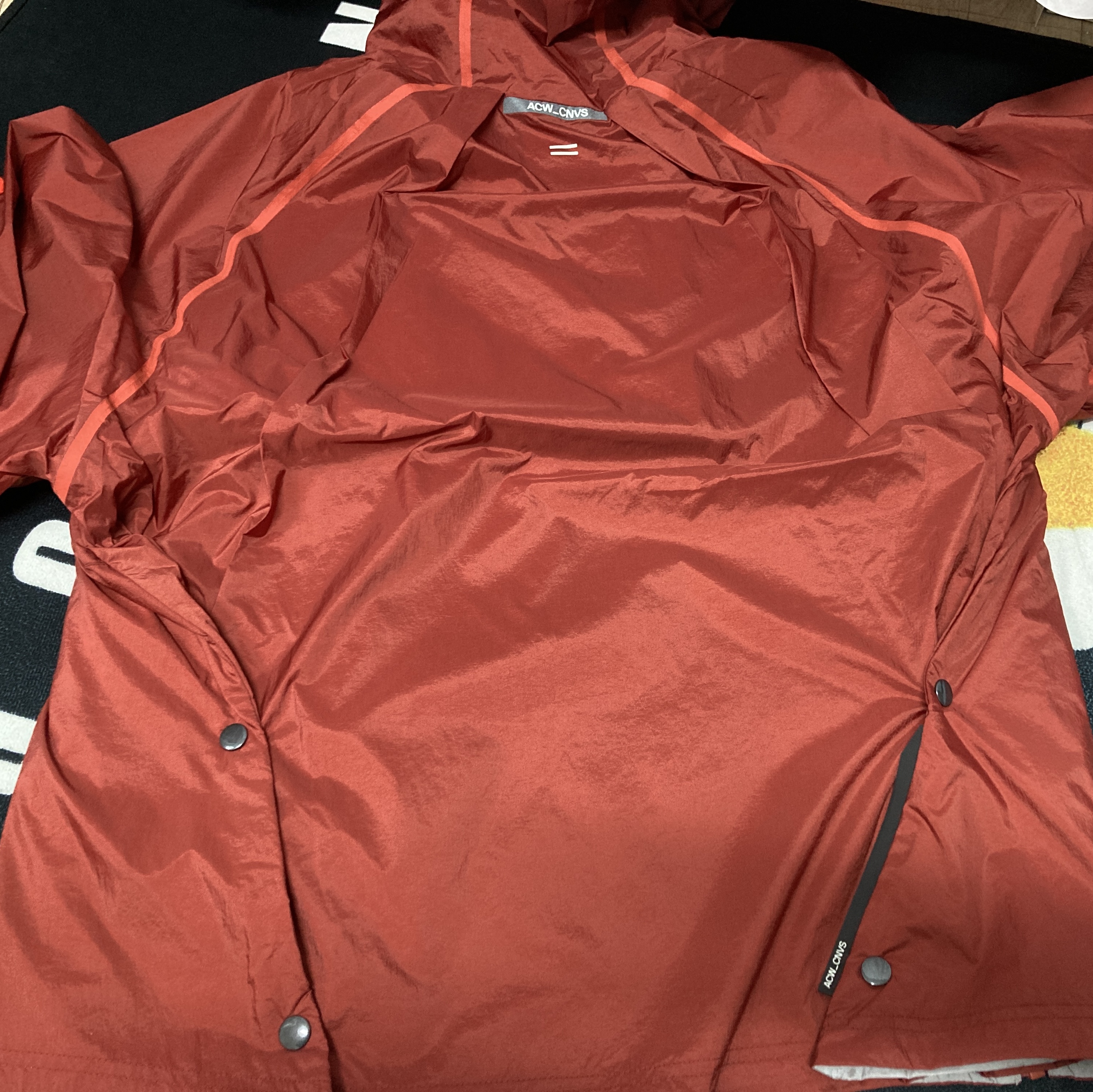 Converse x A-Cold-Wall Gale Jacket Rust Oxide 착용 스타일 - 3