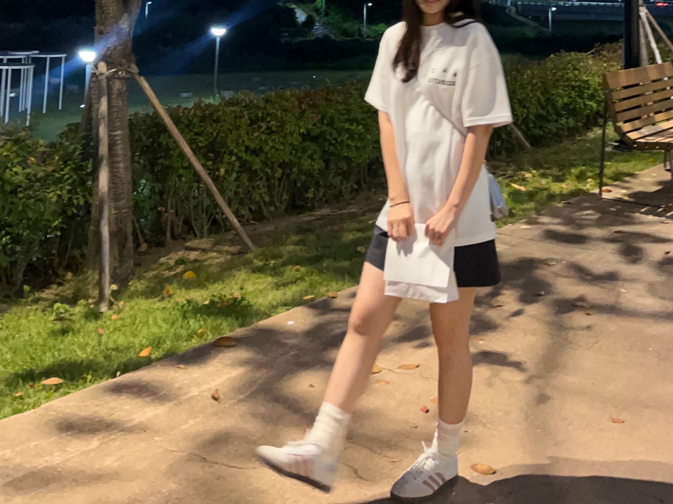 IAB Studio T-Shirt White - 23FW, Adidas Samba OG Crystal White Clay Strata 착용 스타일