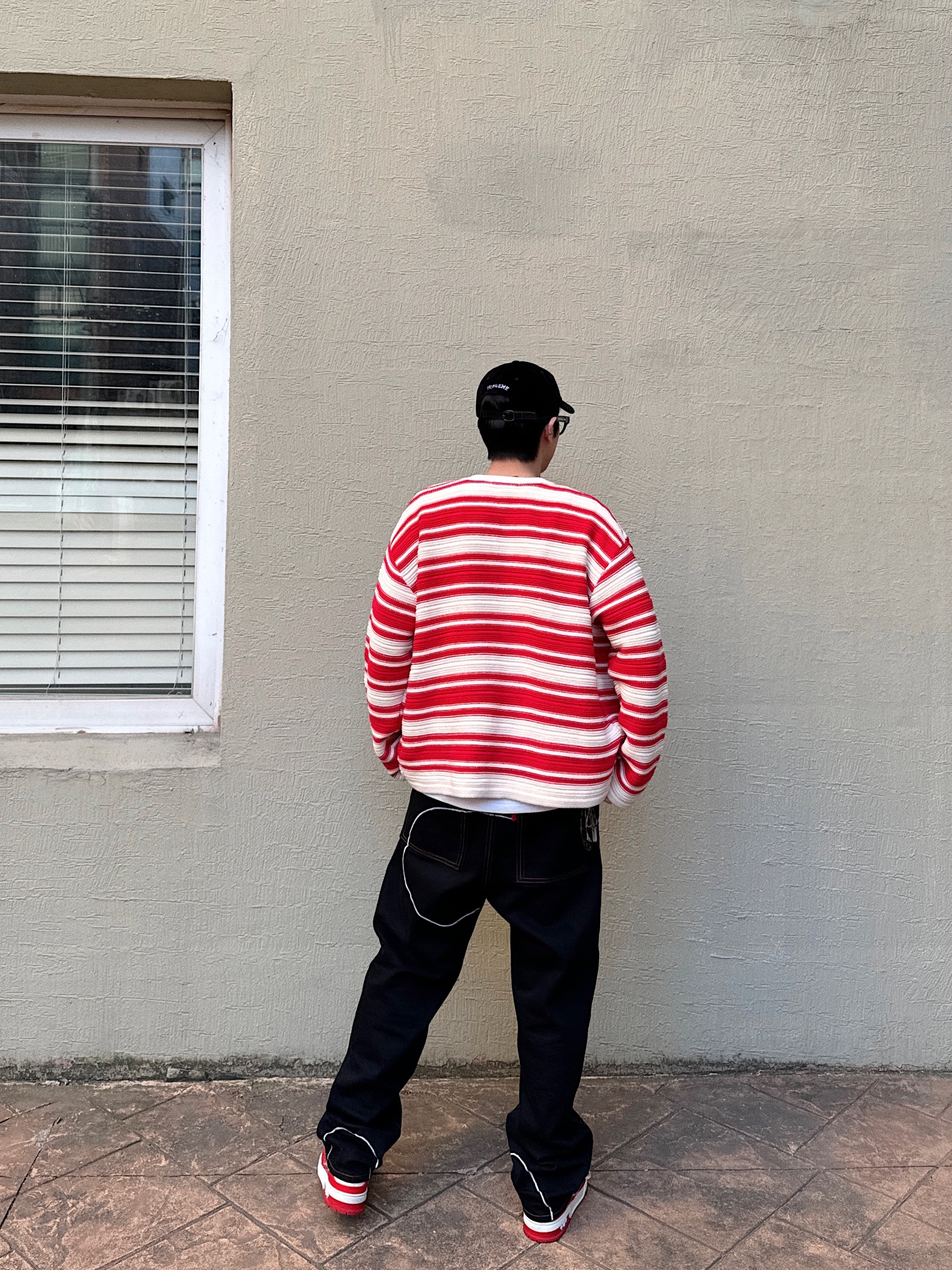 Louis Vuitton LV Trainer Sneakers Red, Supreme Corduroy S Logo 6-Panel Black - 23FW 착용 스타일 - 4