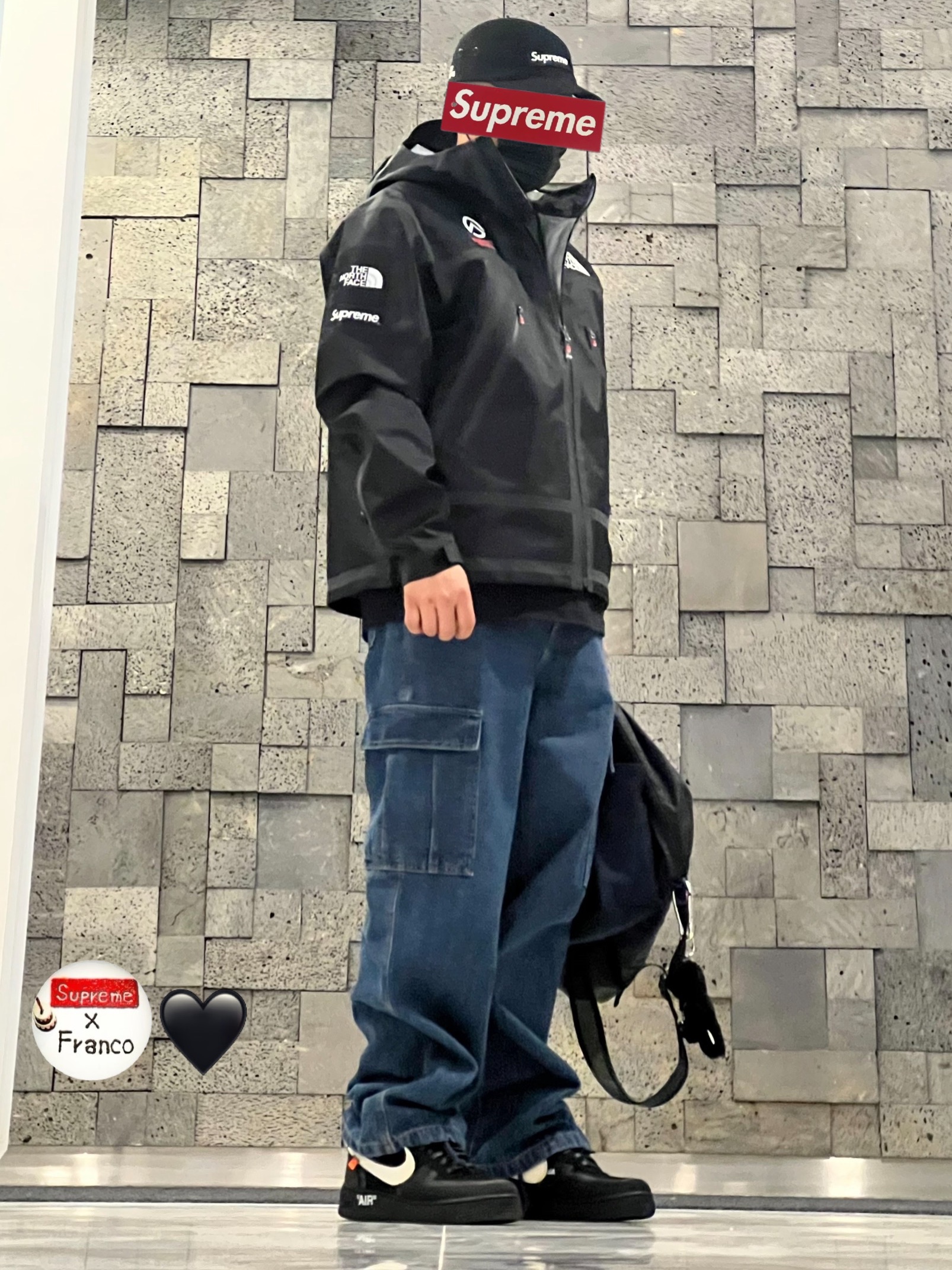 Supreme Futura Box Logo T-Shirt Black - 24SS 착용 스타일