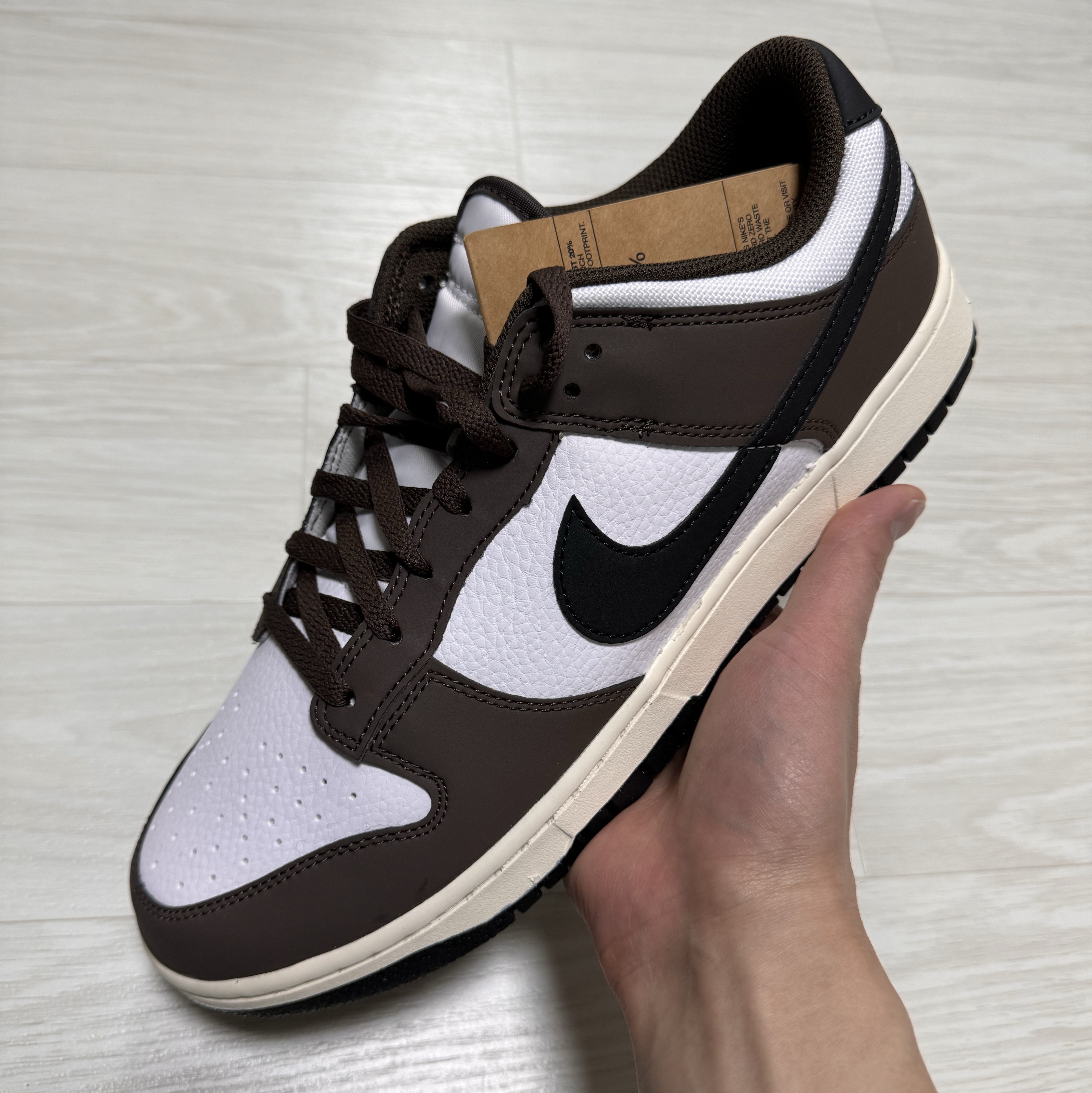 Nike Dunk Low Retro Next Nature Baroque Brown White 착용 스타일