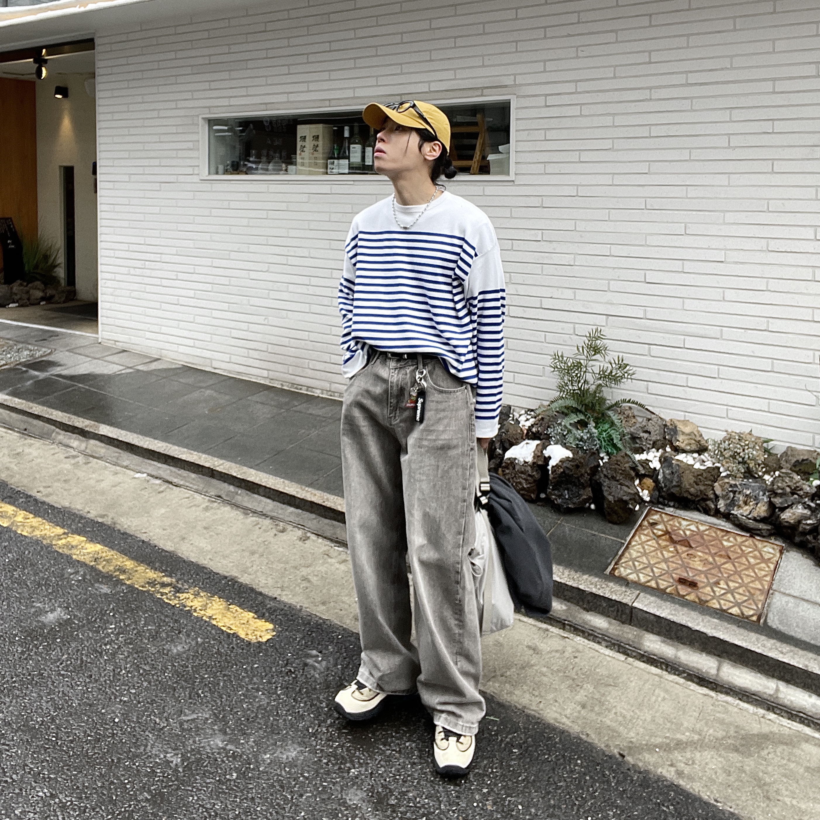 Nike x Stussy Air Penny II Rattan and Limestone, Supreme Webbing Keychain Black - 23SS 착용 스타일 - 4