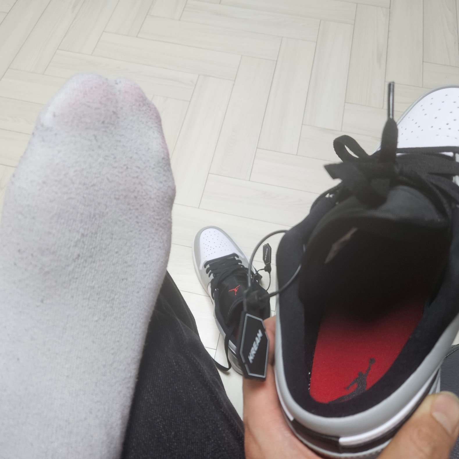 Jordan 1 Low Light Smoke Grey 착용 스타일 - 1