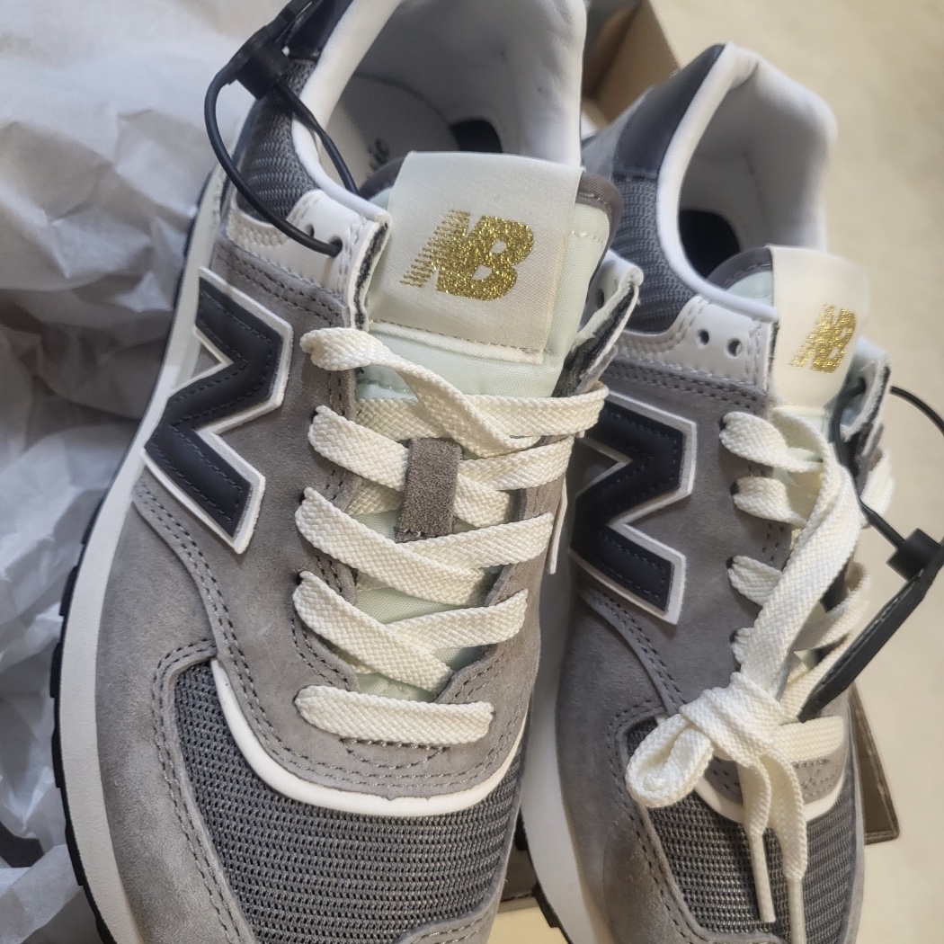 New Balance 574 Legacy Grey 착용 스타일