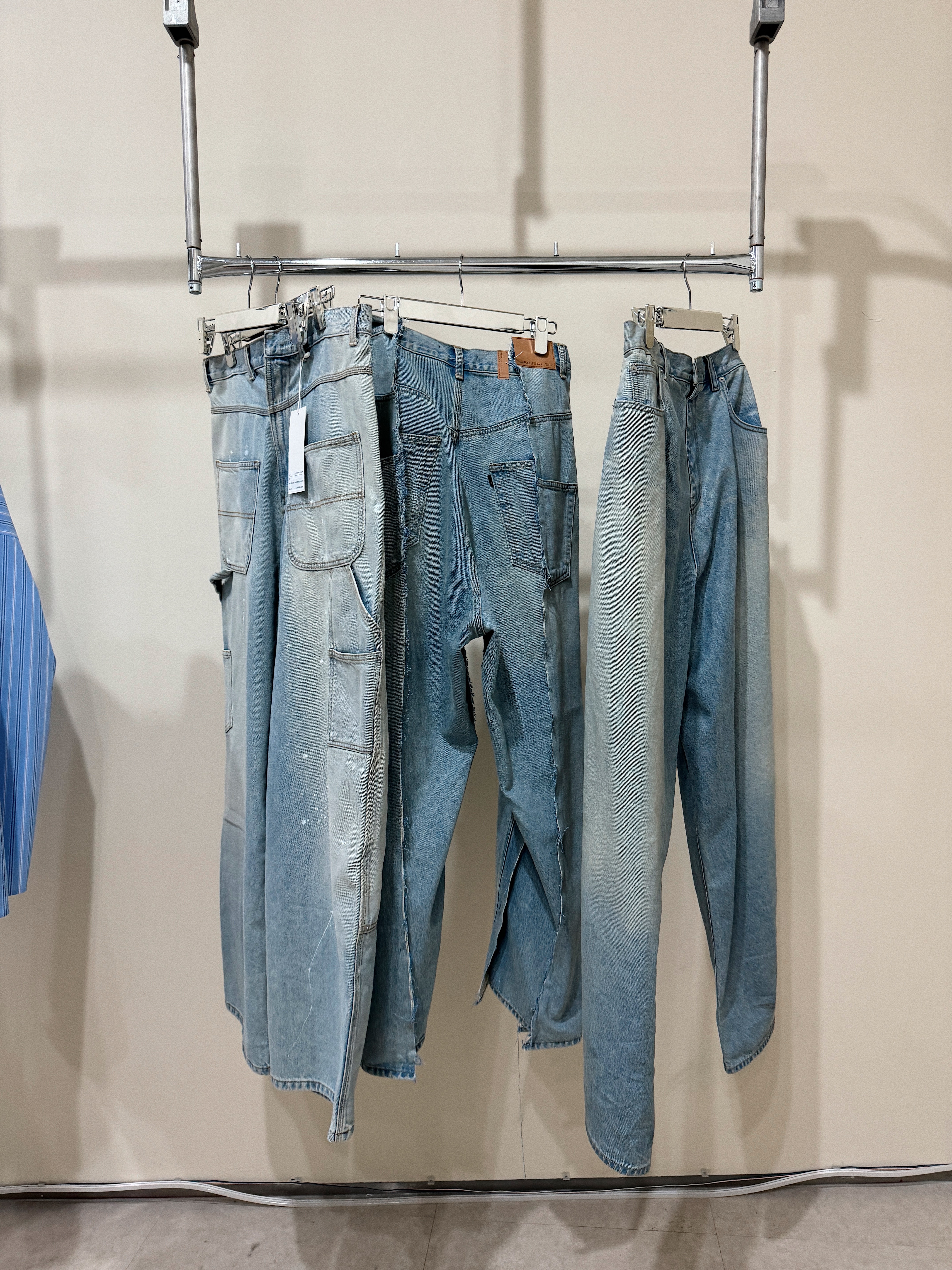 Project G/R Unbalanced Reworked Bomber Jacket Khaki, Project G/R Layered Cargo Denim Pants Blue Camo 착용 스타일 - 8