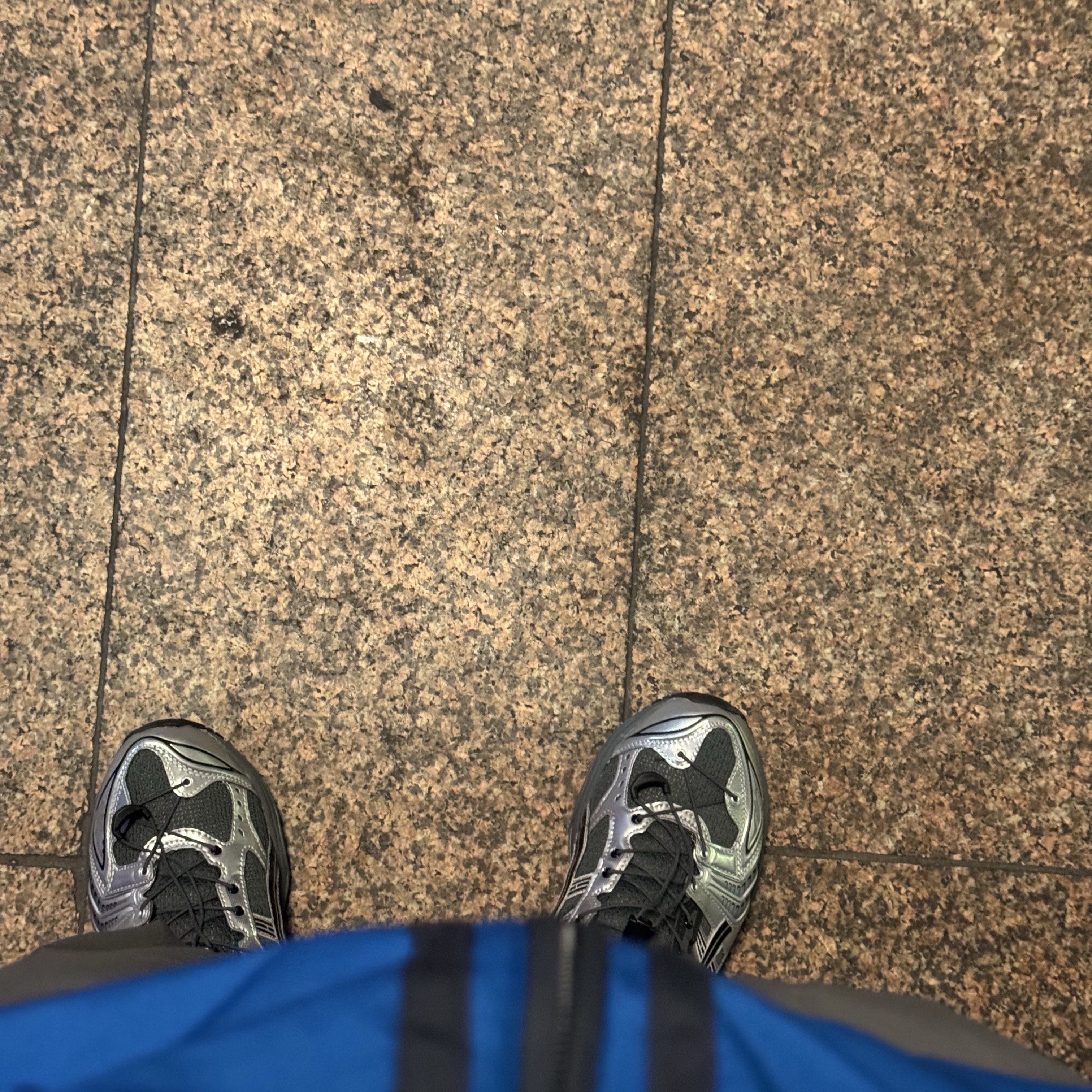 Asics x Unaffected Gel-Kayano 14 Silver Moon 착용 스타일