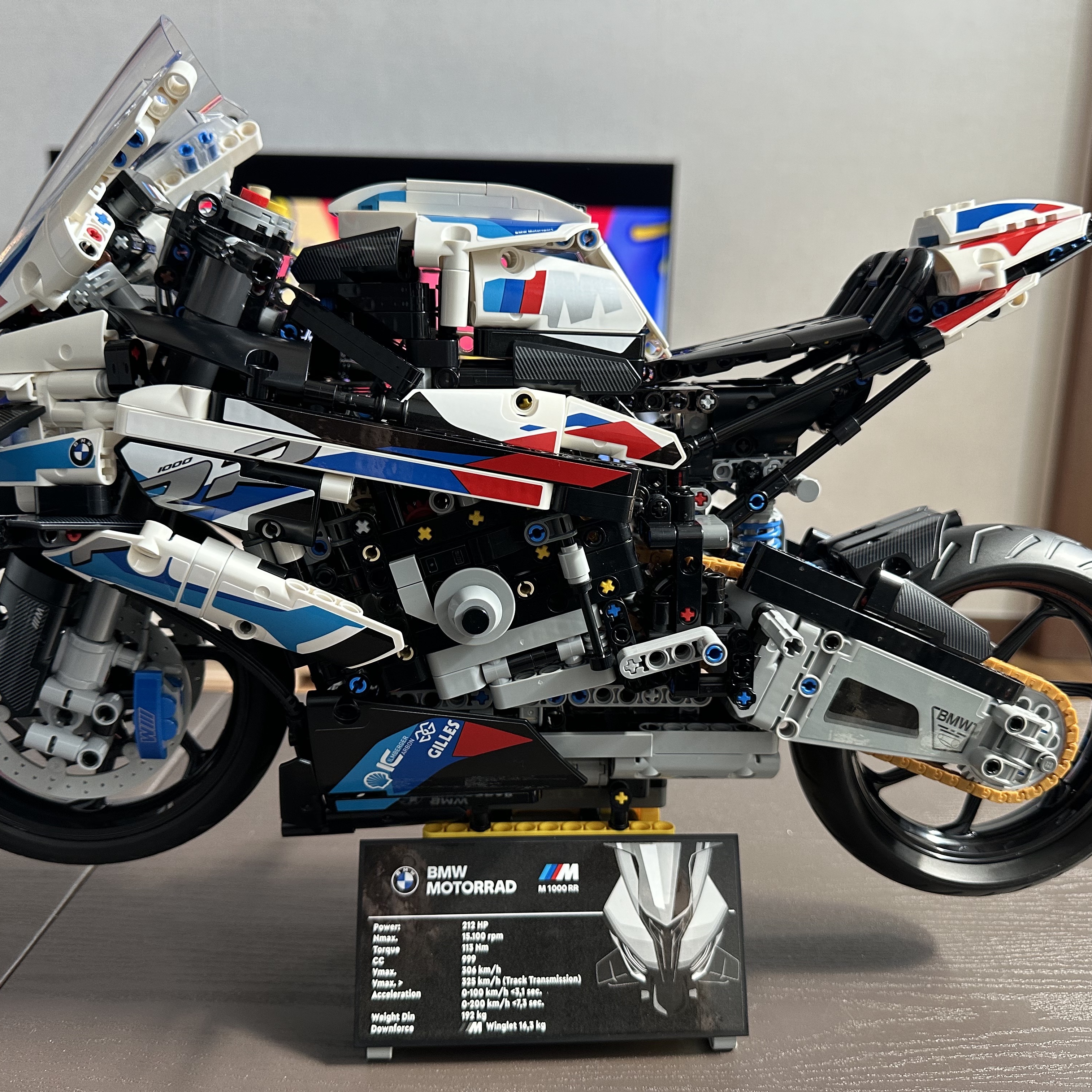 Lego BMW M 1000 RR 착용 스타일 - 1