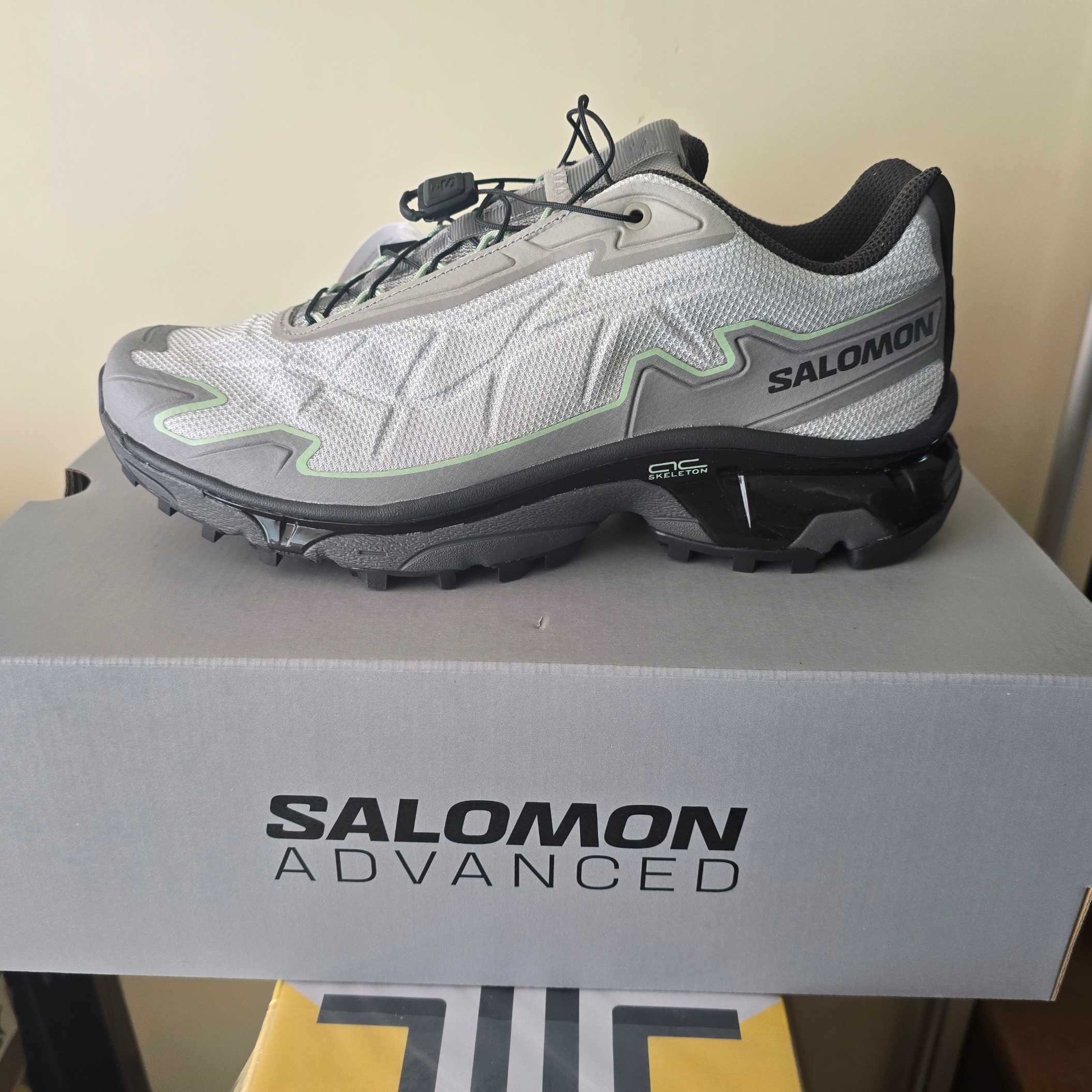 Salomon XT-Slate ADV Metal Gray Flannel 착용 스타일 - 1