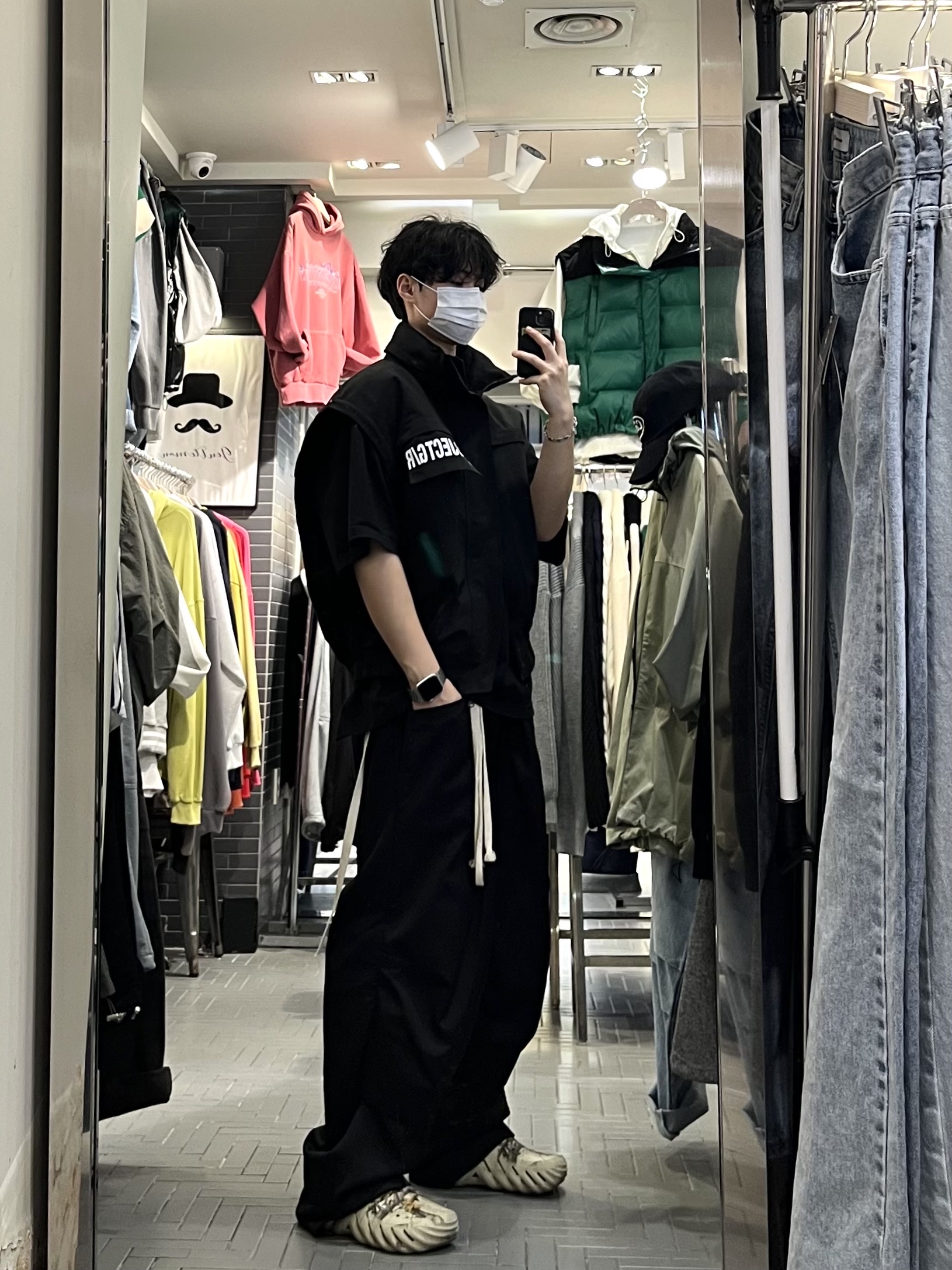 Project G/R Convertible Security Jacket Black 착용 스타일