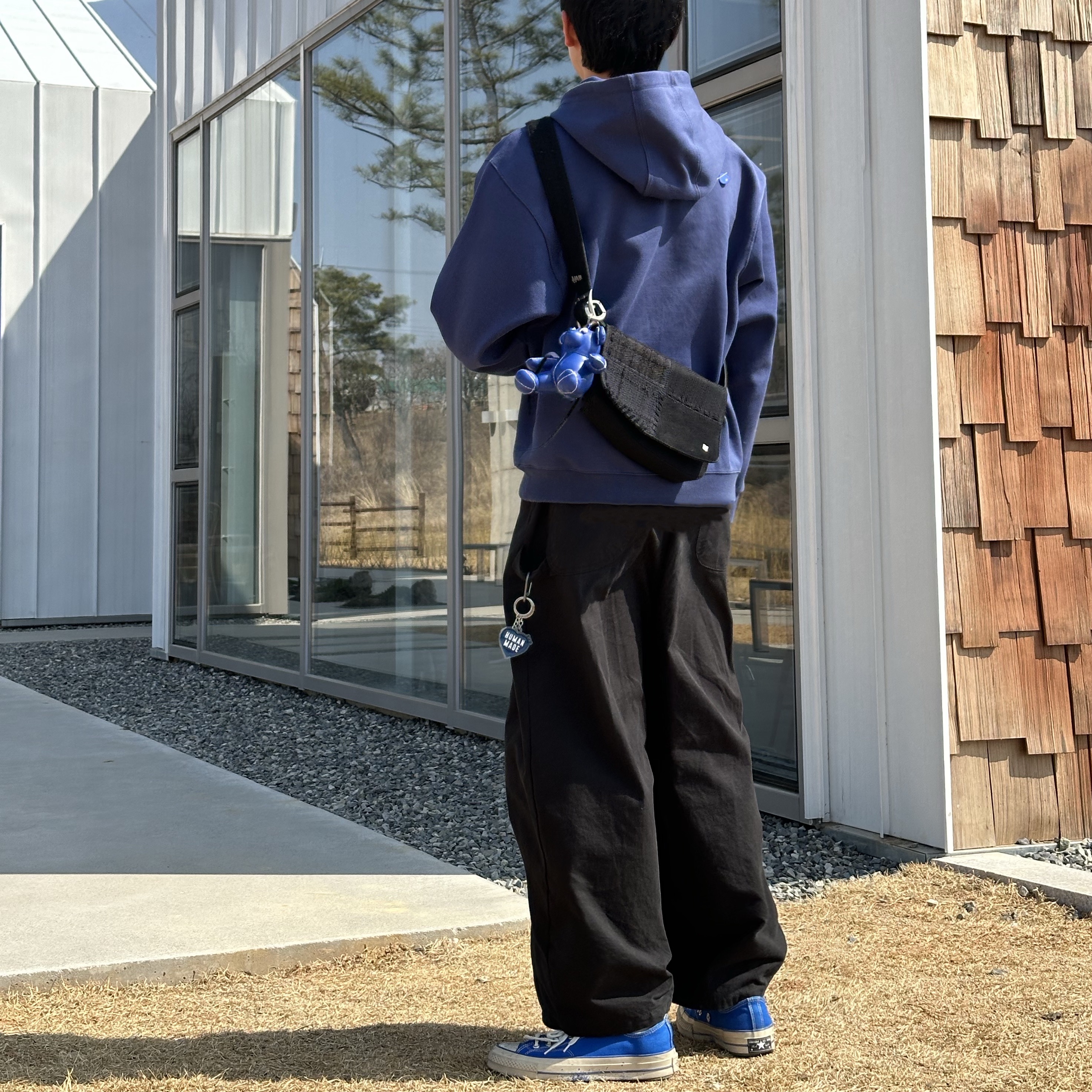Converse x Ader Error Chuck 70 Ox Imperial Blue, Ader Error Addy Bear Keyring Z-Blue 착용 스타일