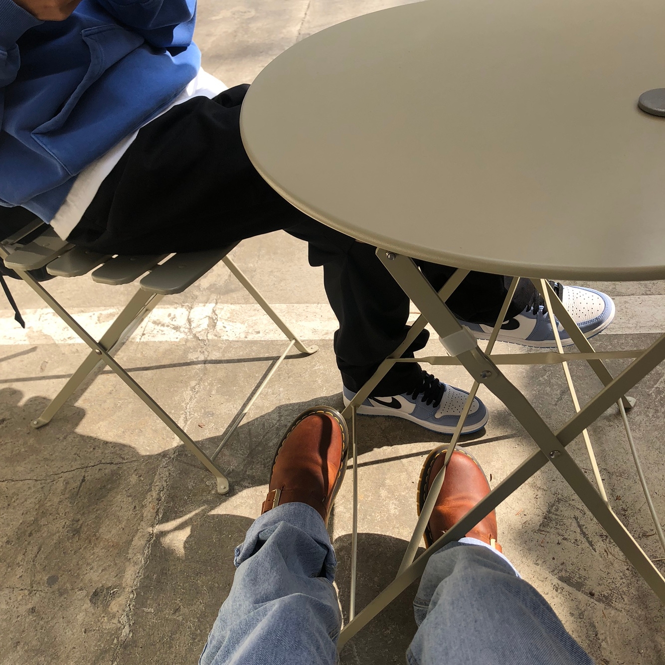 IAB Studio Pigment Hoodie Royal Blue - 22FW, Jordan 1 Retro High OG University Blue 착용 스타일