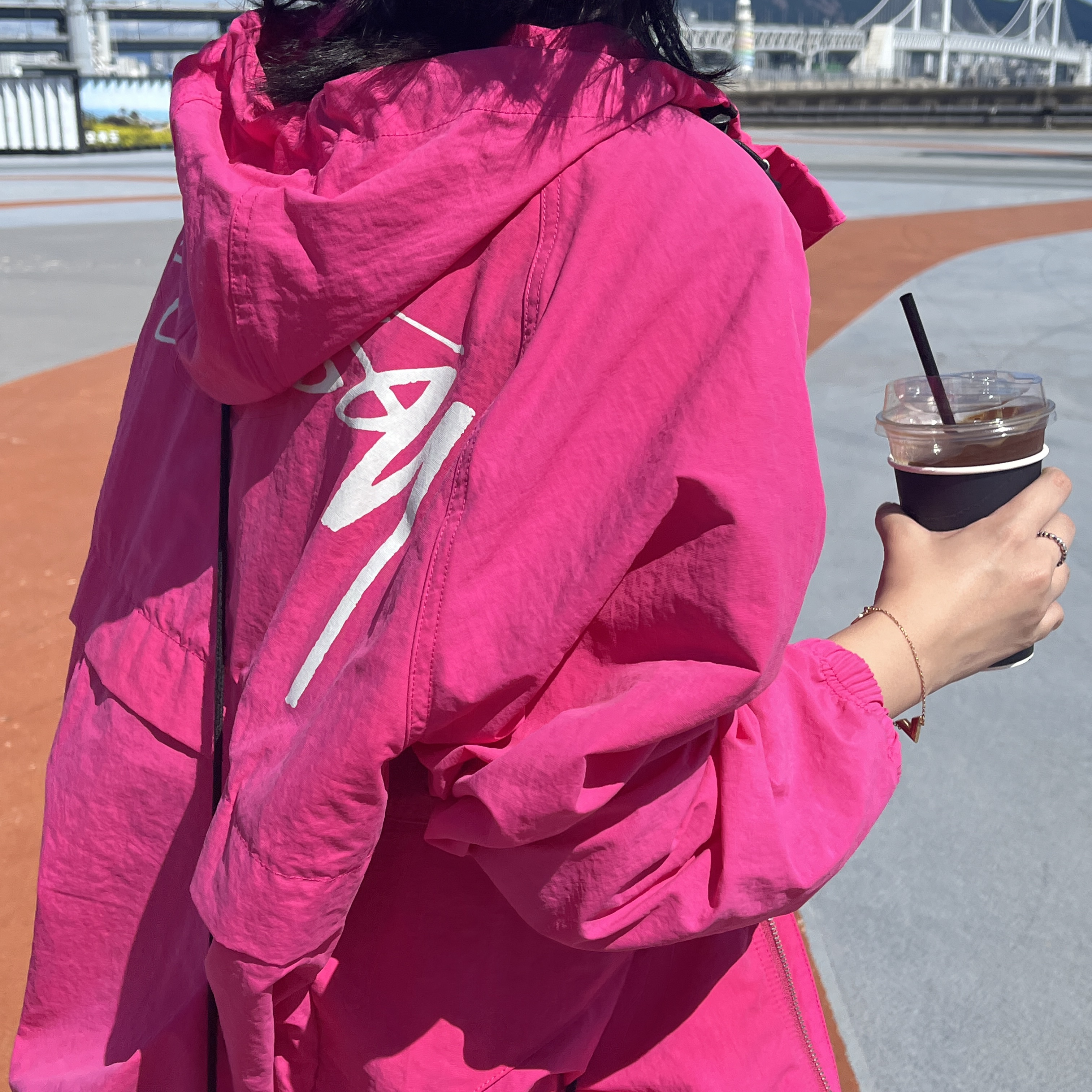 Stussy Wave Dye Beach Shell Jacket Fuchsia, Cardinal Red Hawoo-A Bag Mix 착용 스타일 - 1