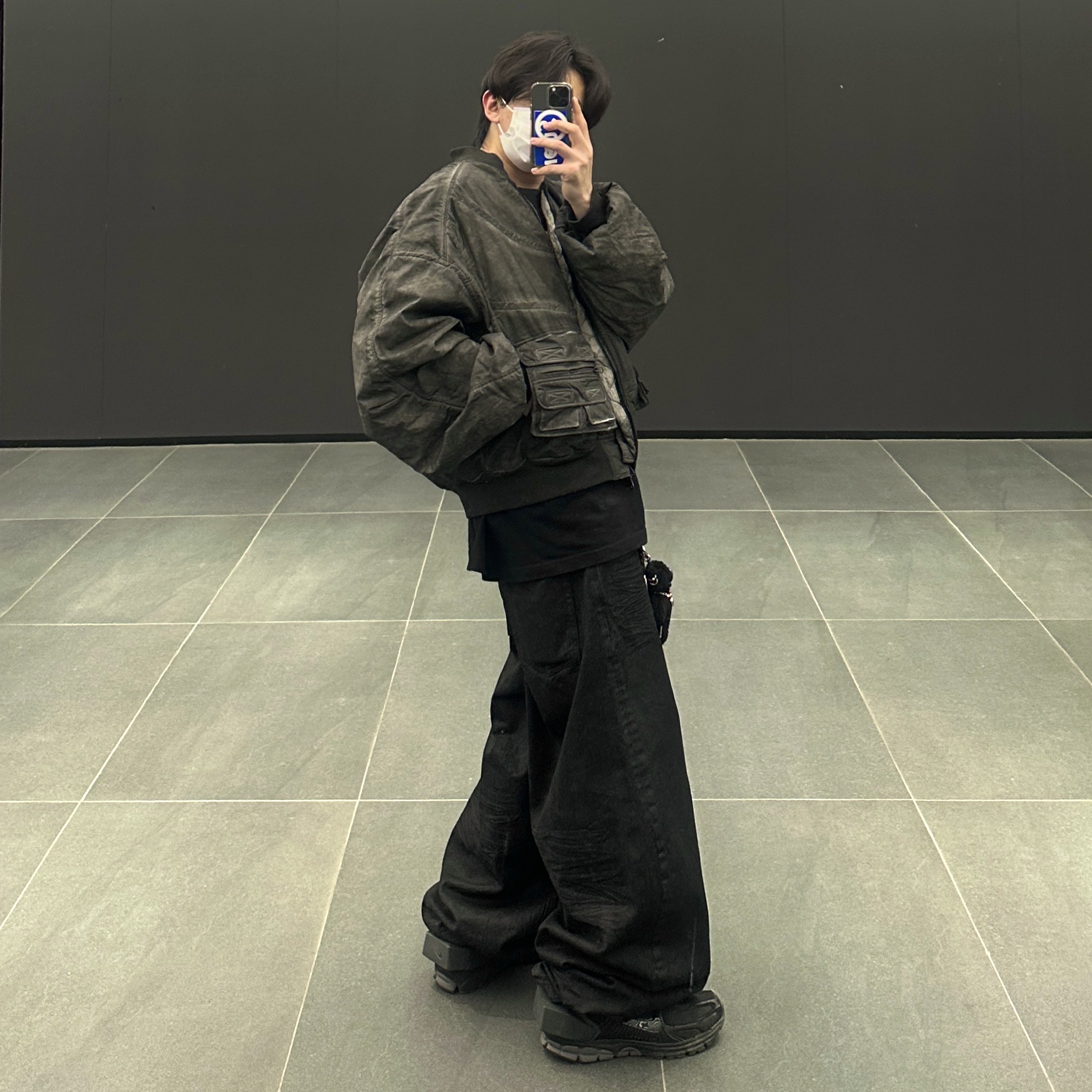 Nike x A-Cold-Wall Zoom Vomero 5 Black 착용 스타일 - 2