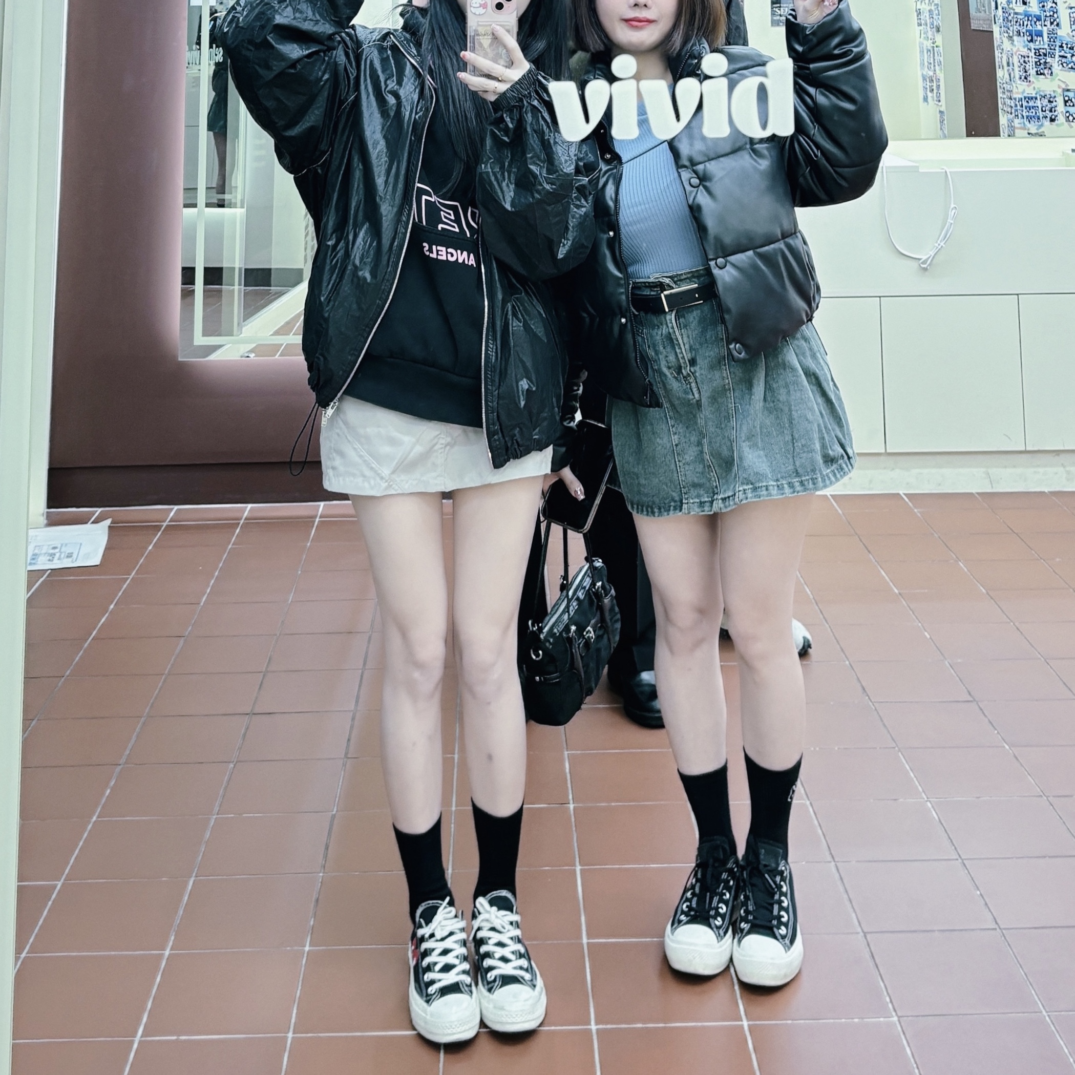 Converse x Play Comme des Garcons Chuck 70 Ox Black, (W) Matin Kim Logo Coating Jumper Black 착용 스타일