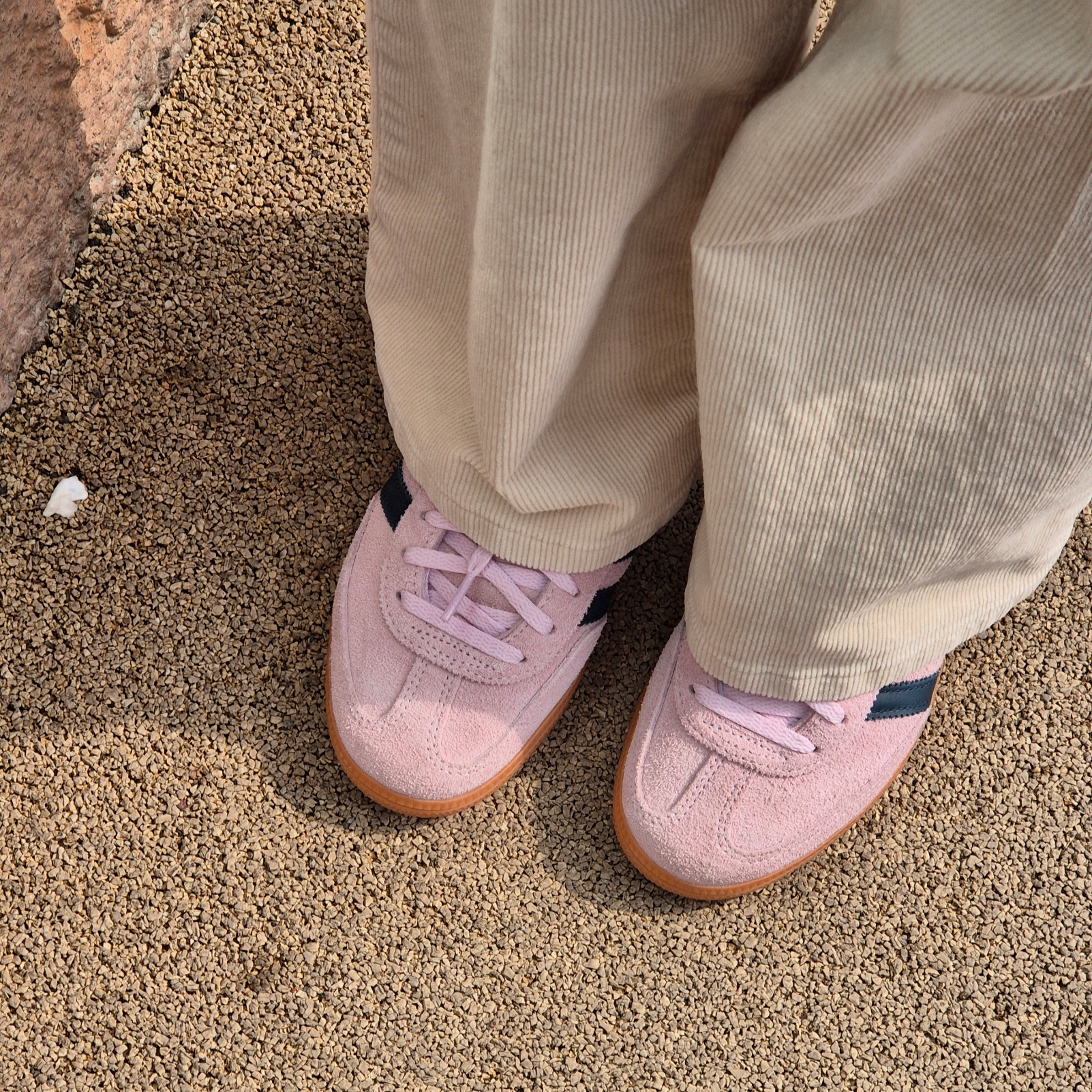 (W) Adidas Spezial Handball Clear Pink 착용 스타일