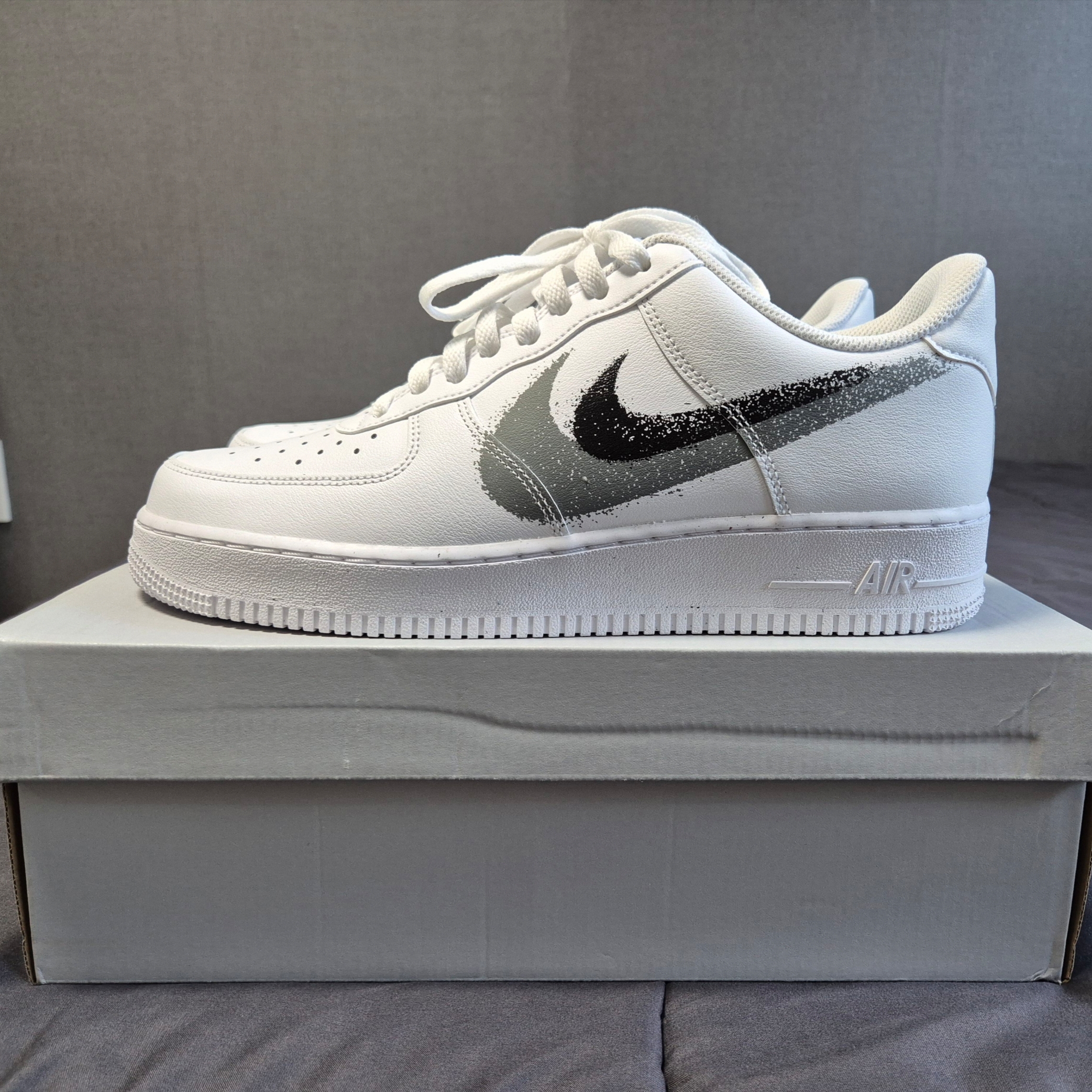 Nike Air Force 1 '07 Low White Cool Grey 착용 스타일