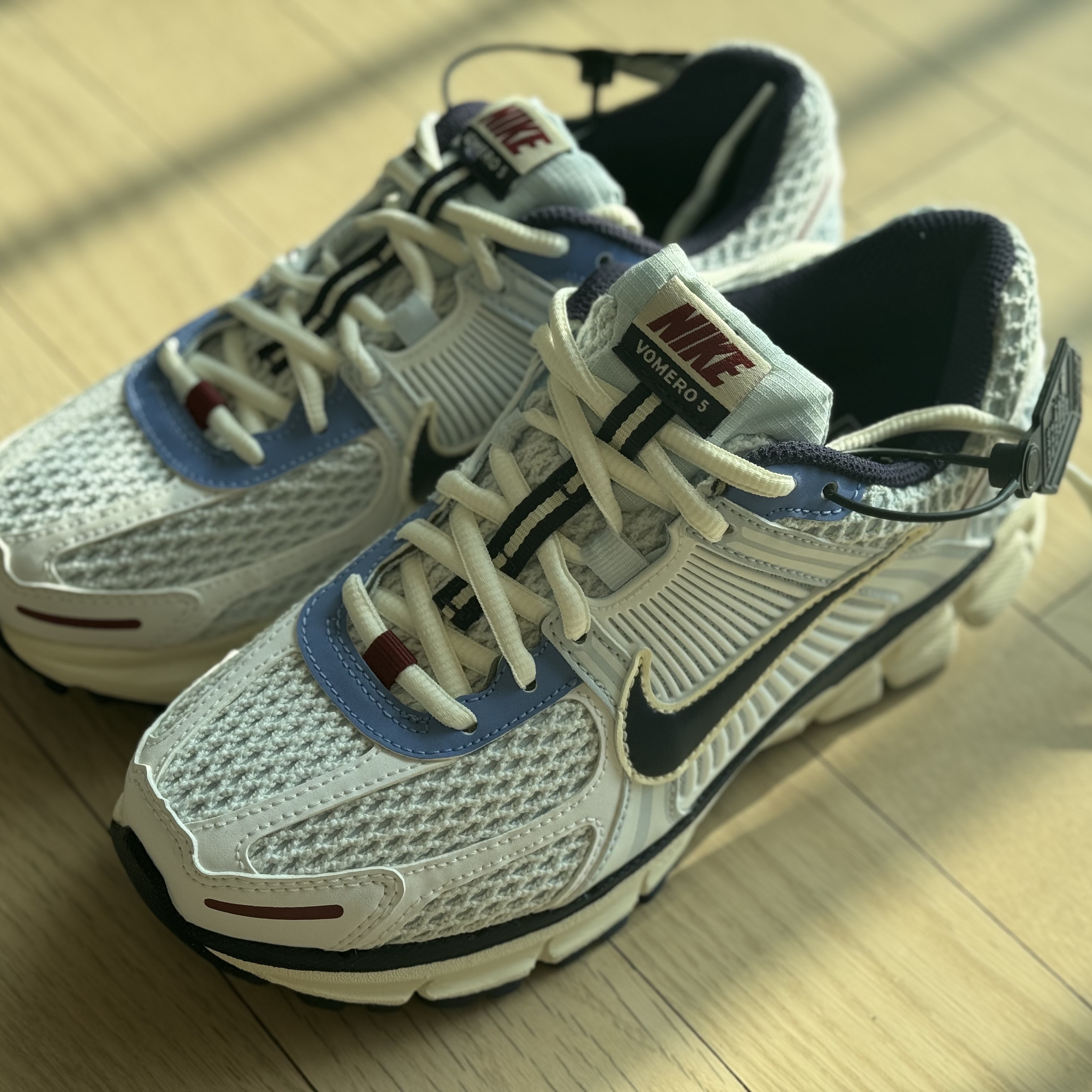 (W) Nike Zoom Vomero 5 Blue Tint Purple Ink 착용 스타일