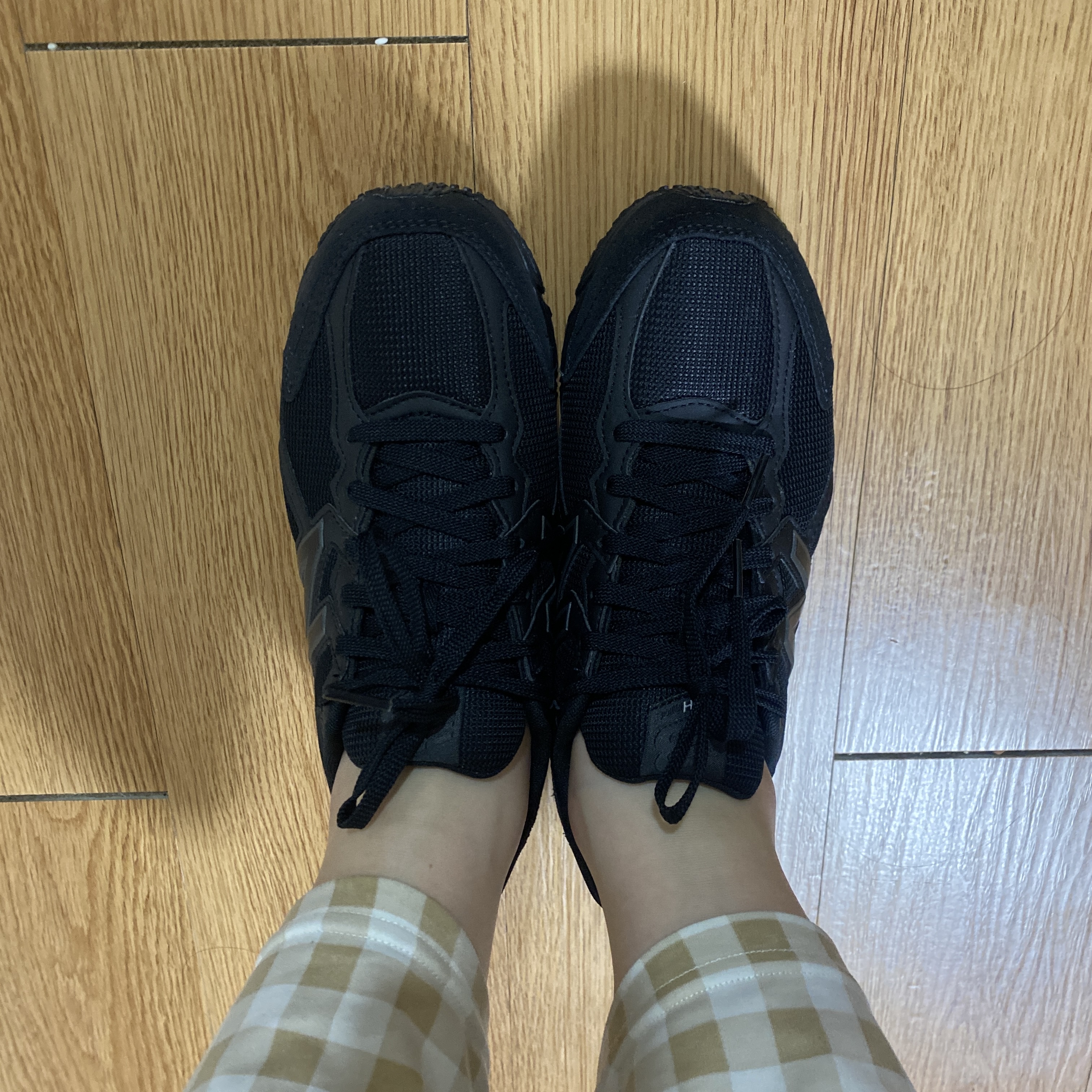 (W) New Balance 480v5 Black - 4E XXWide 착용 스타일