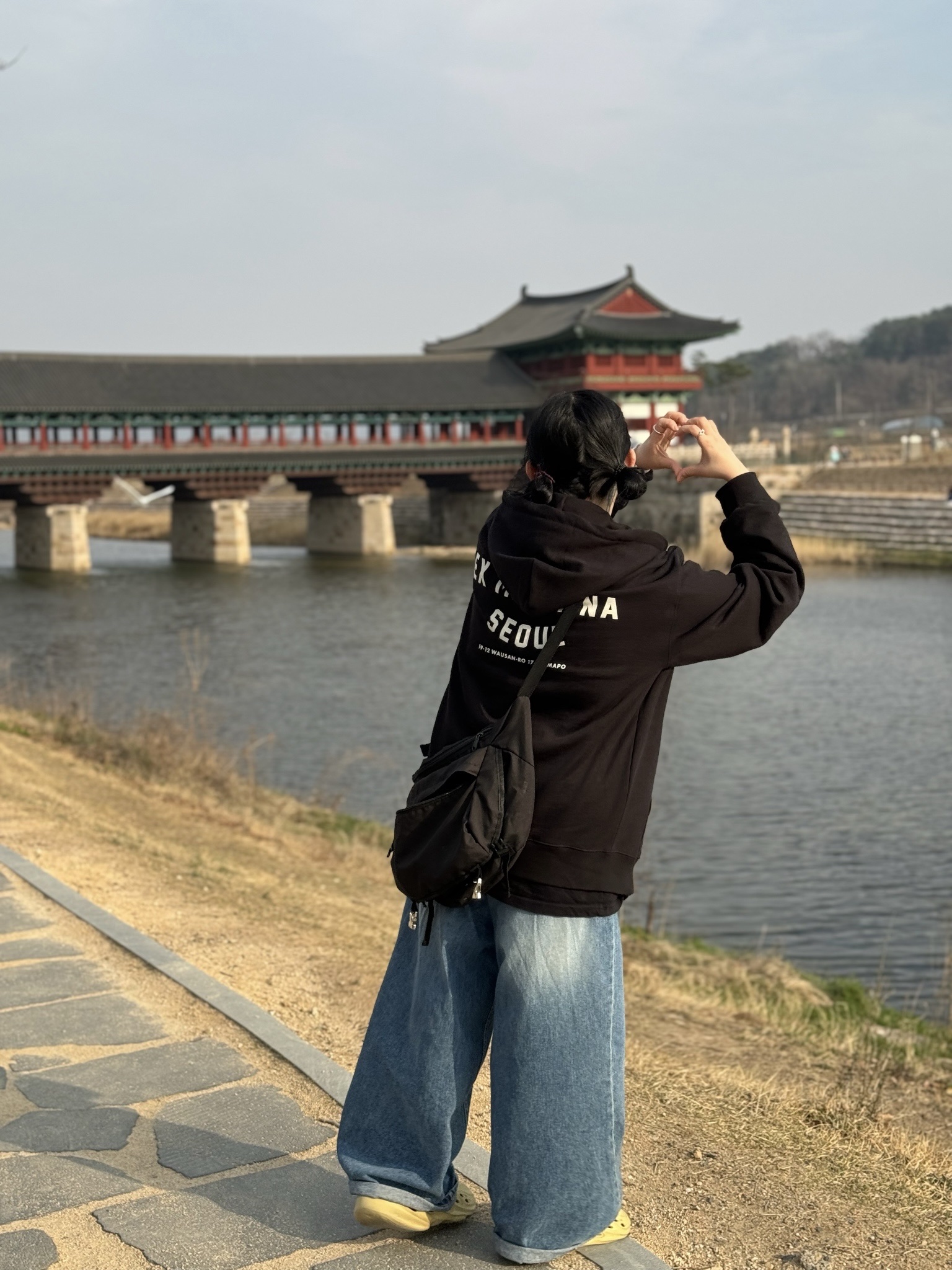 Deus Ex Machina Seoul College Hooded Jacket Black, Asics Gel-Kayano 14 Black Pure Silver 착용 스타일 - 2
