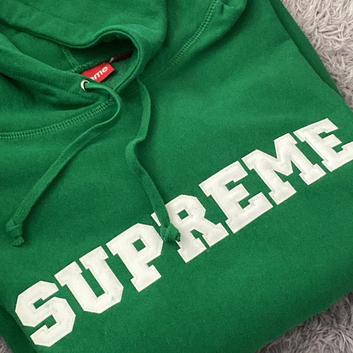 Supreme Collegiate Hooded Sweatshirt Dark Green - 24SS 착용 스타일