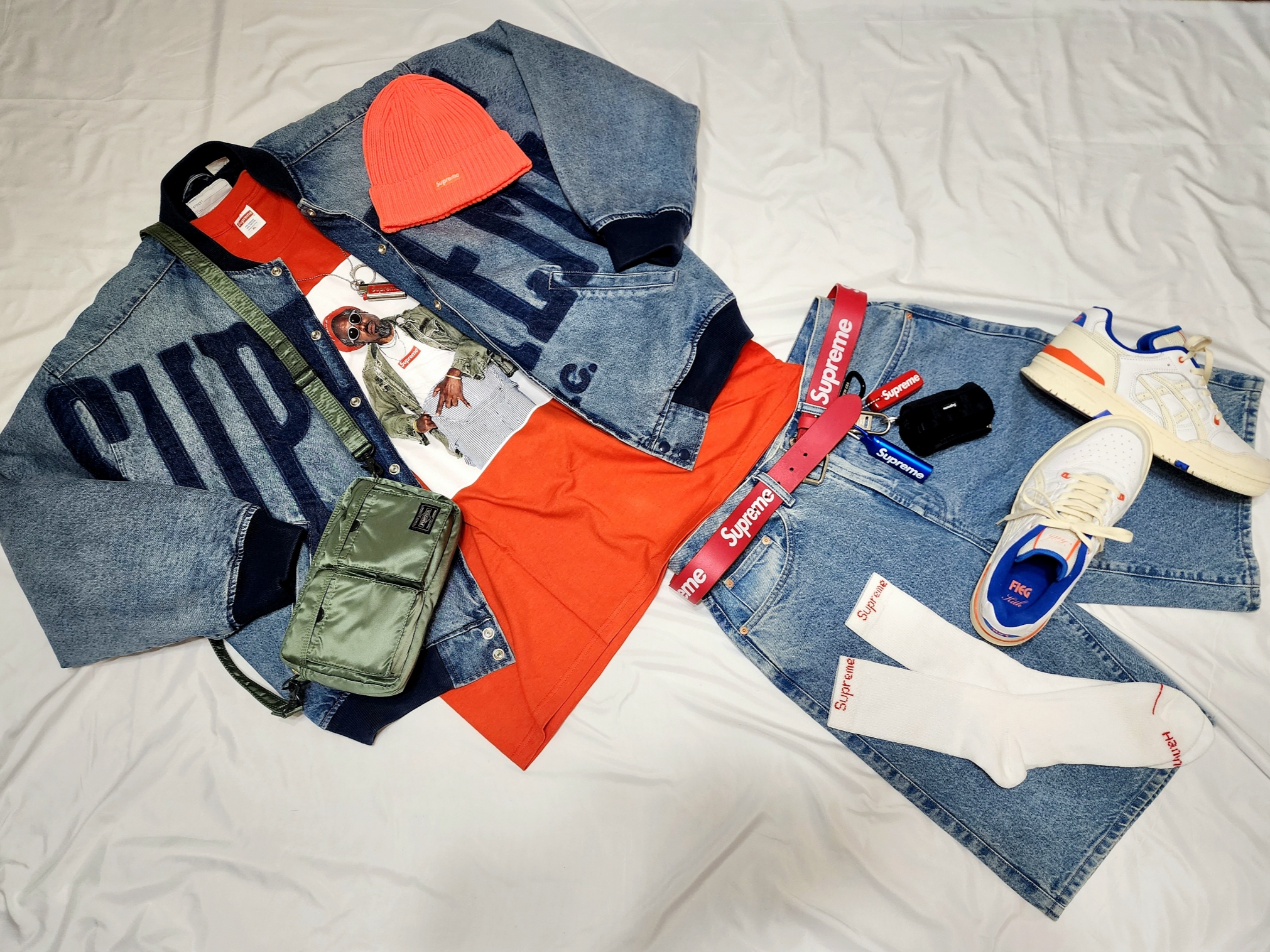 Supreme Overdyed Beanie Orange - 24SS, Supreme Andre 3000 T-Shirt Tomato - 22FW μ°©μ© μ€νμΌ - 1