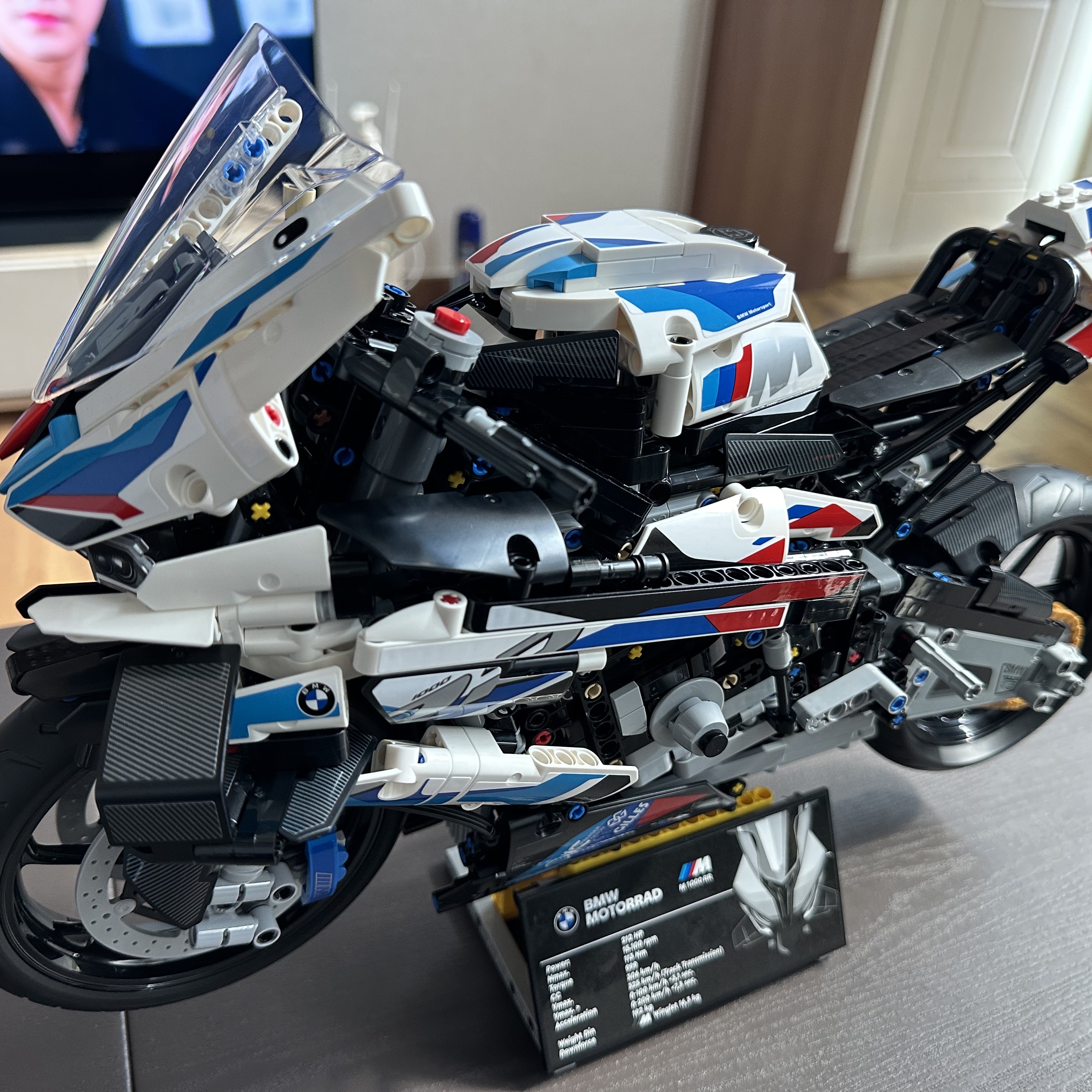 Lego BMW M 1000 RR 착용 스타일 - 2