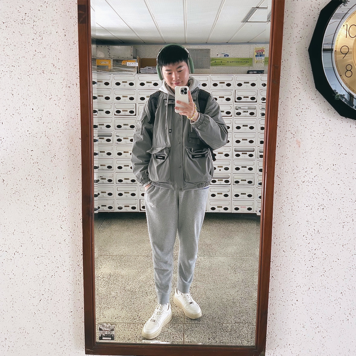 Apple AirPods Max Lightning Silver (Korean Ver.) 착용 스타일