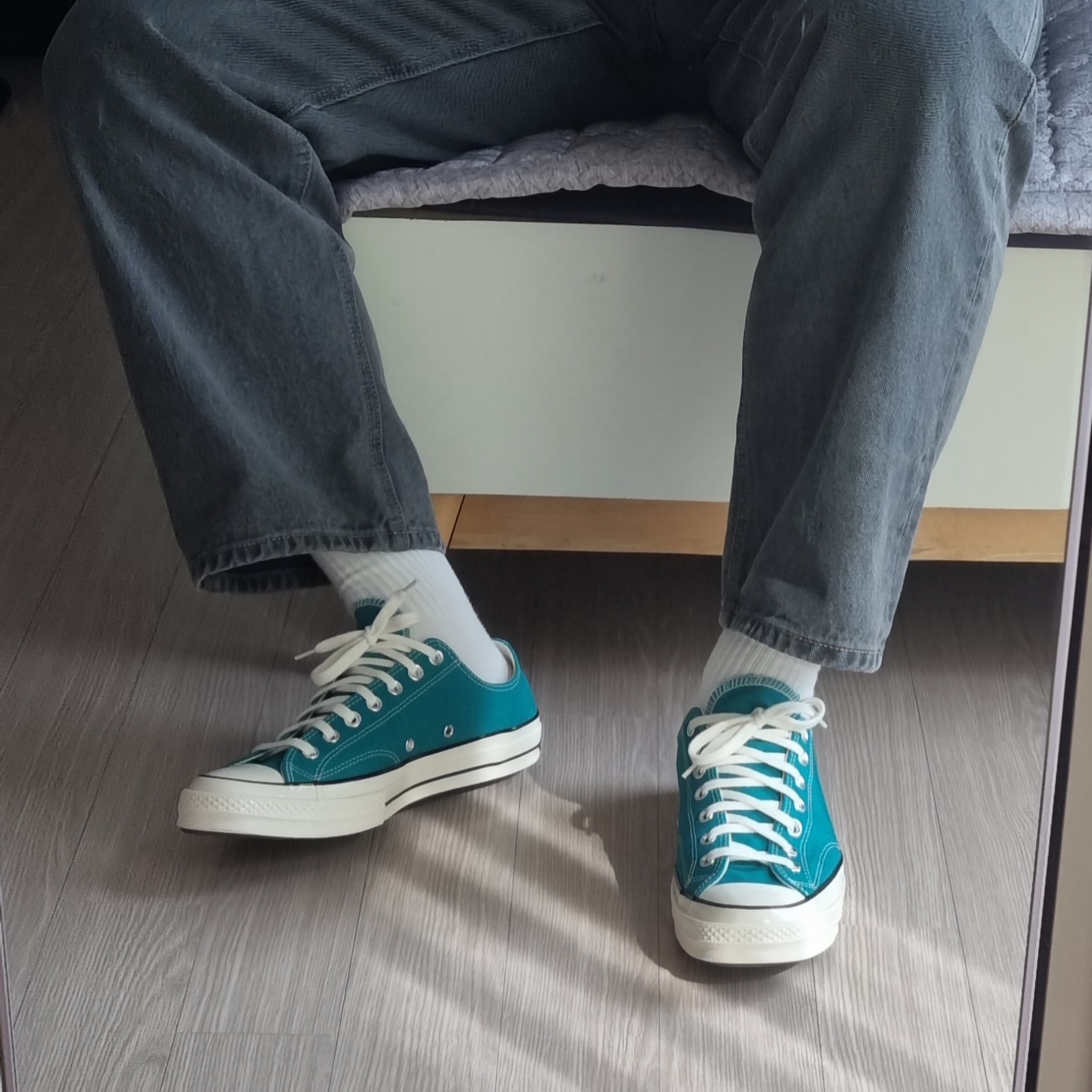 Converse Chuck 70 Ox Malachite 착용 스타일 - 2