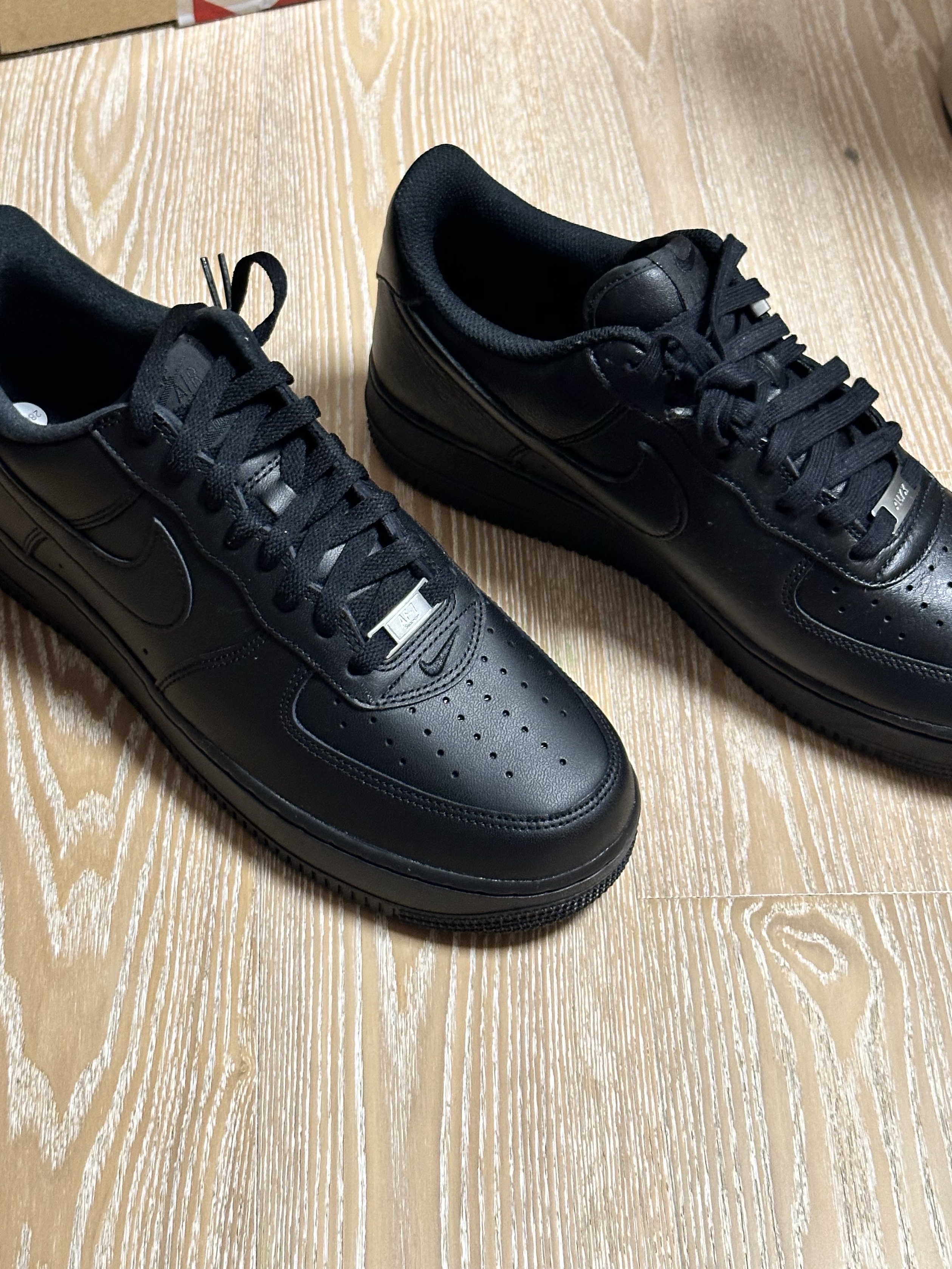 Nike x 1017 Alyx 9SM Air Force 1 Low SP Black, Nike x Supreme Air Force 1 Low Black 착용 스타일 - 3