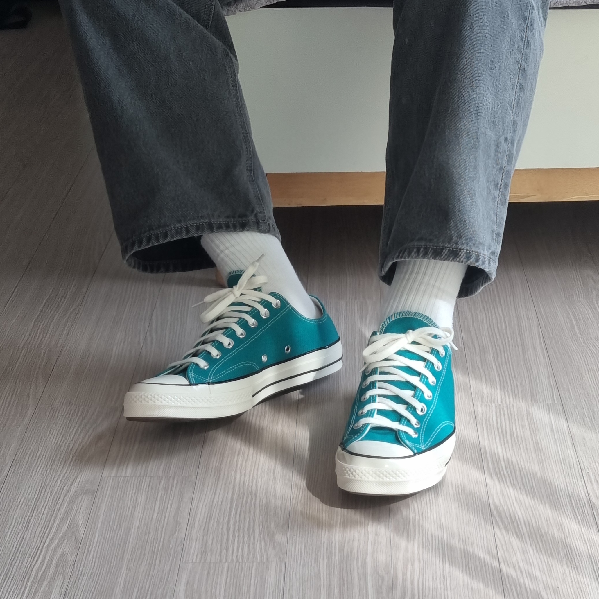 Converse Chuck 70 Ox Malachite 착용 스타일 - 3