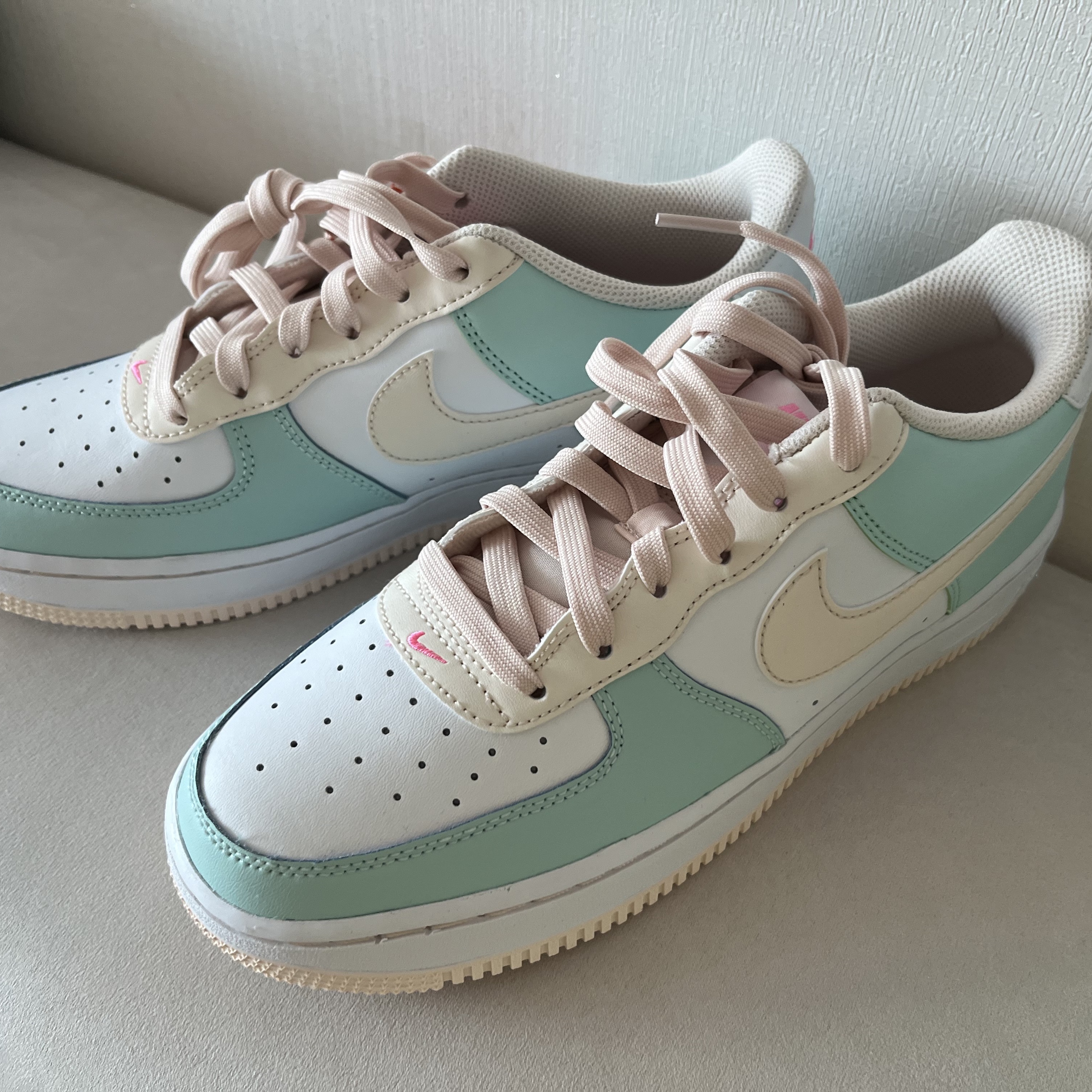(GS) Nike Air Force 1 Jade Ice White 착용 스타일